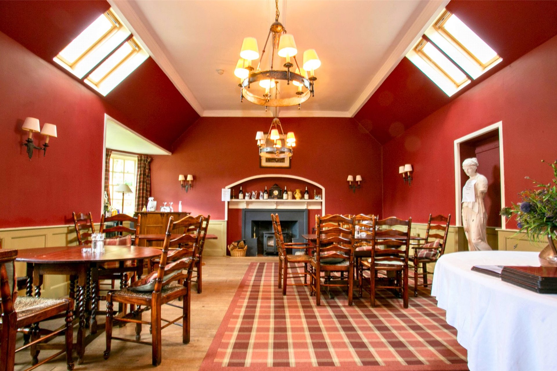 Fortingall Hotel & Cottage, Fortingall, Aberfeldy, Perthshire, PH15 2NQ - Picture #7