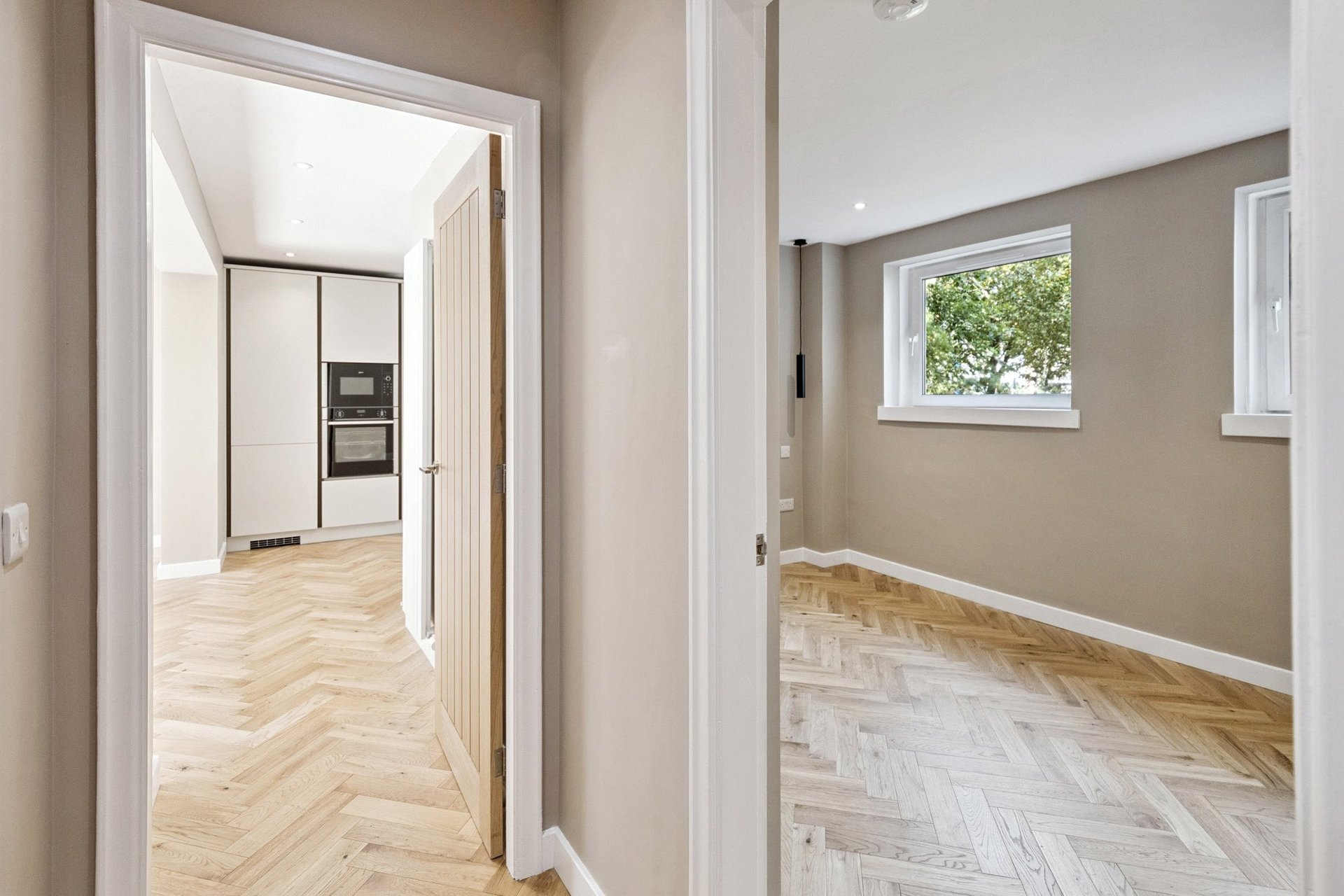 8/2 Orchard Brae Avenue, Edinburgh, Midlothian, EH4 2HP - Picture #6