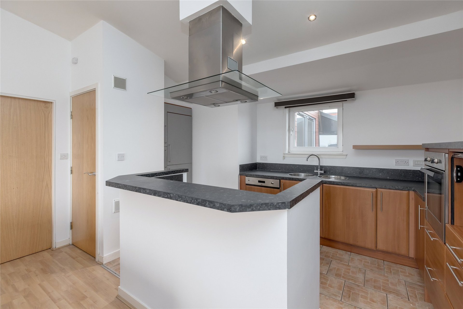 6/17 East Pilton Farm Avenue, Pilton, Edinburgh, EH5 2GA - Picture #6