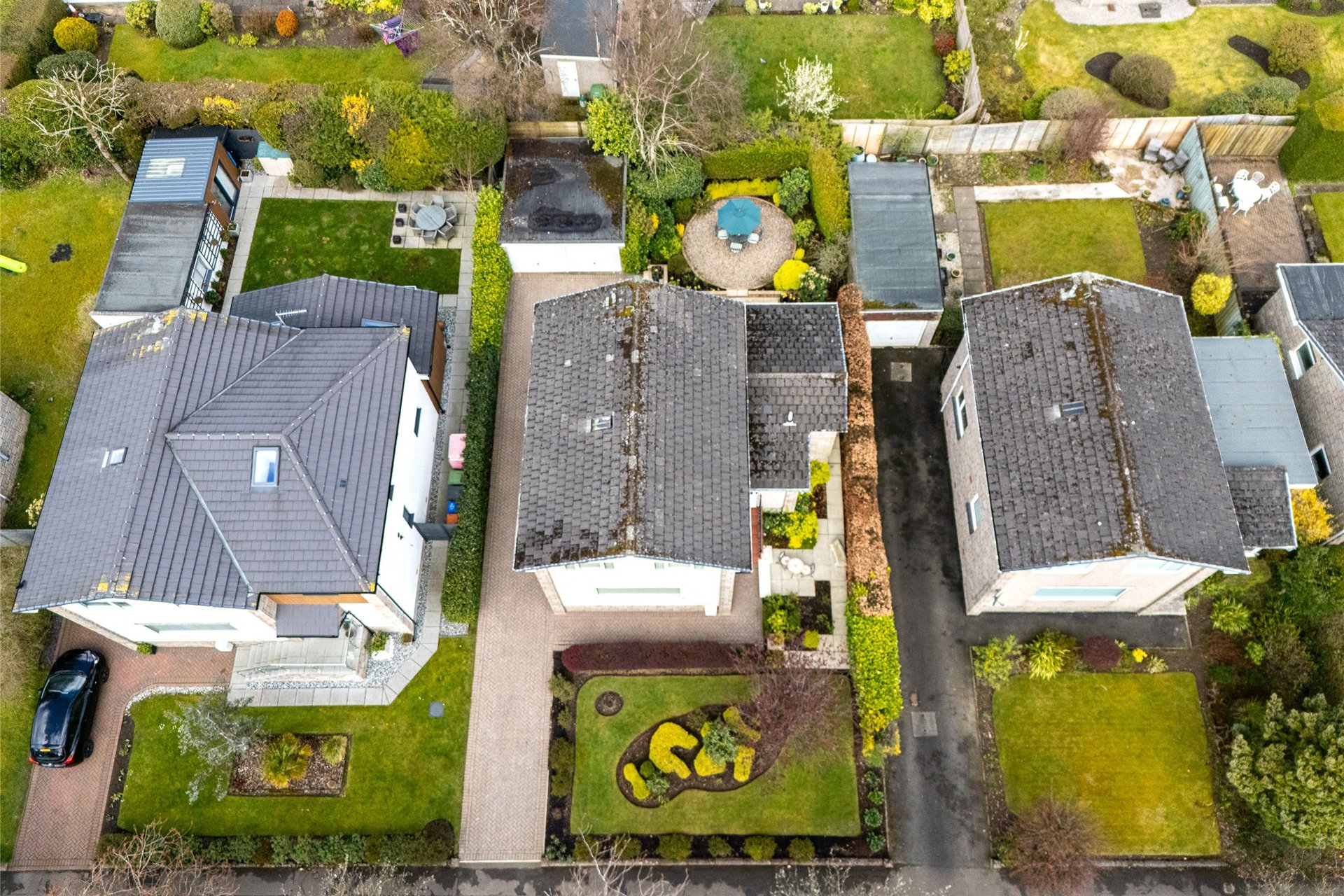 105 Stockiemuir Avenue, Bearsden, G61 3LX - Picture #36