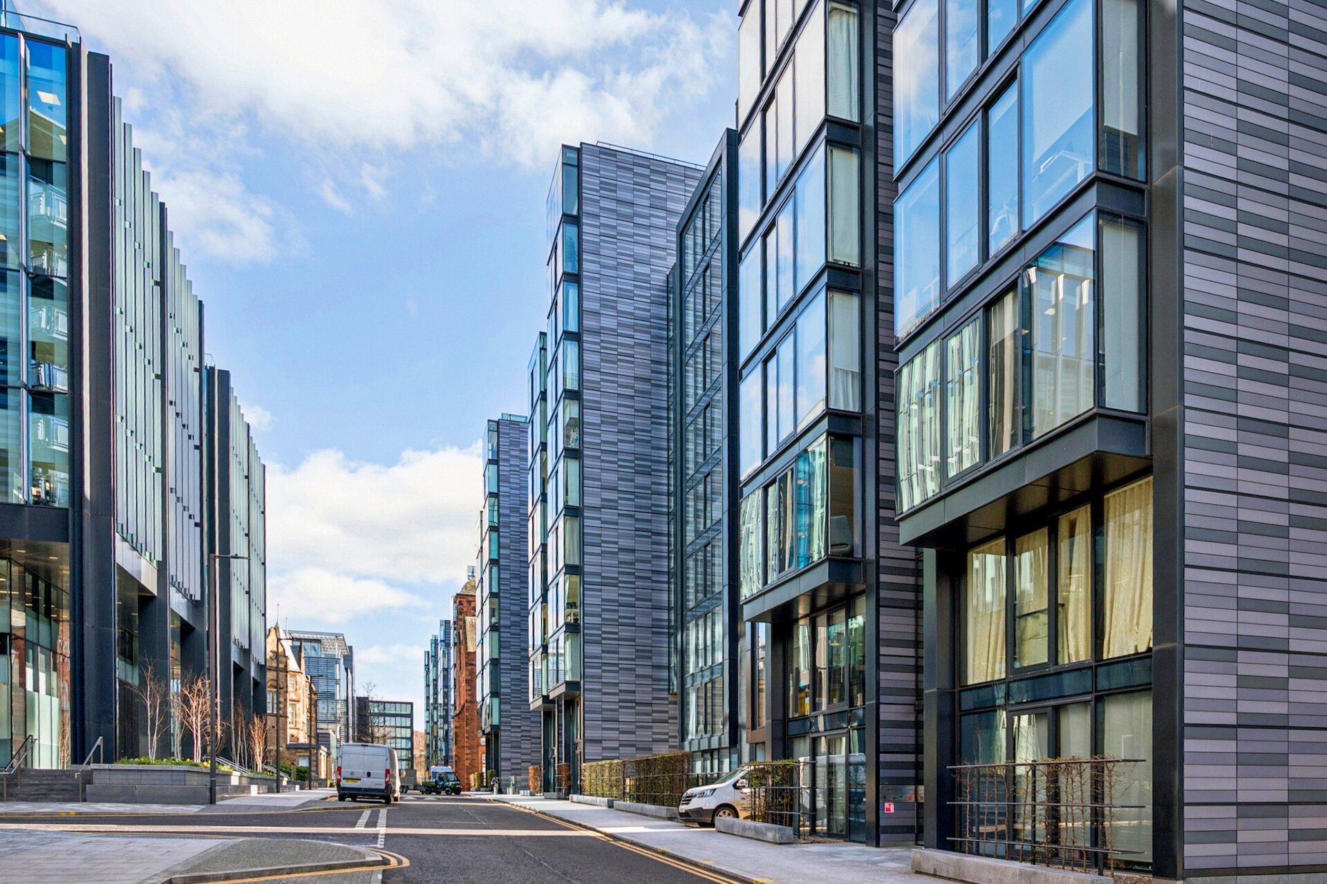 Flat 8, 5 Simpson Loan, Edinburgh, EH3 9GX - Picture #1