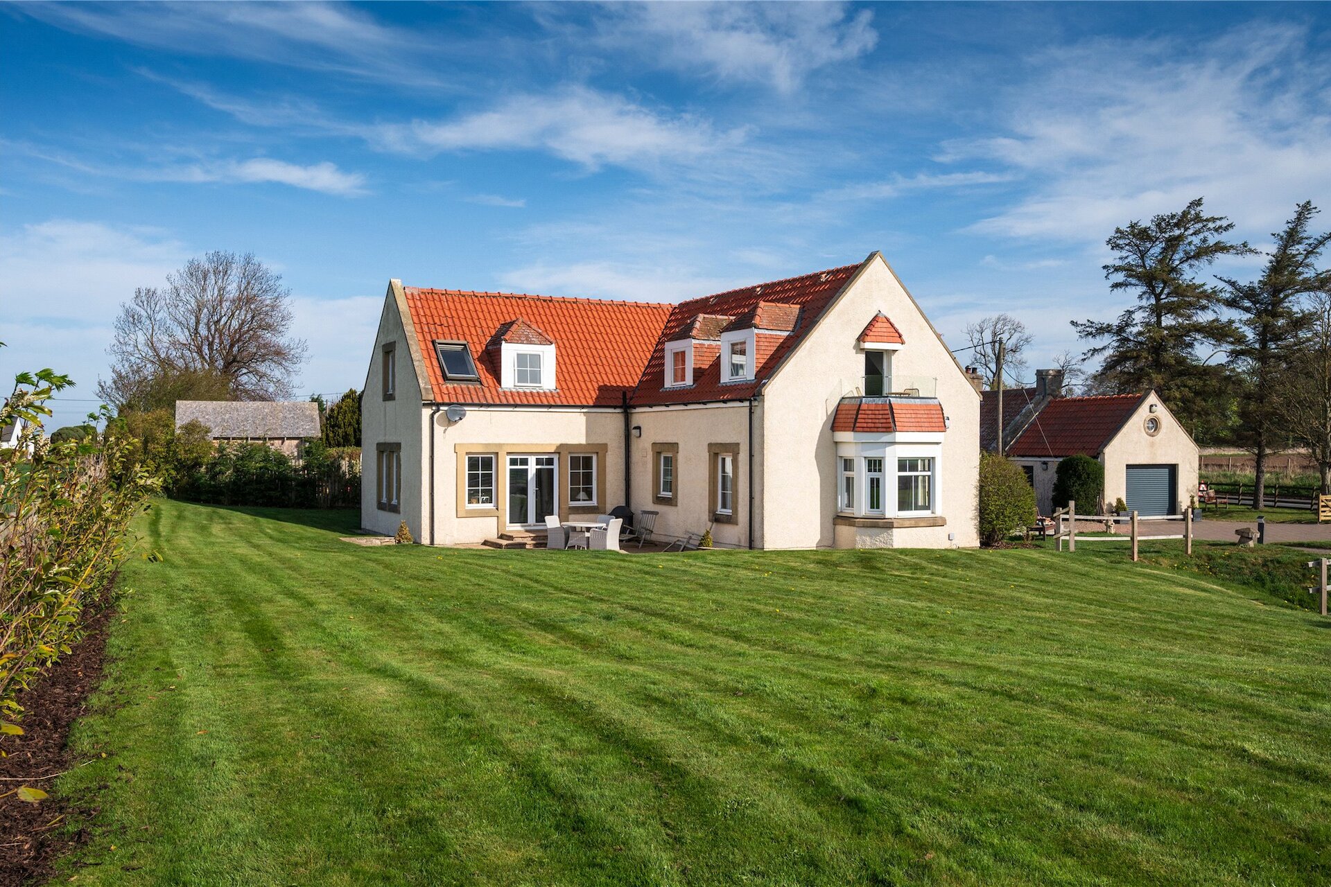The Smiddy, Smithy Row, East Fortune, North Berwick, East Lothian, EH39 5LD - Picture #1