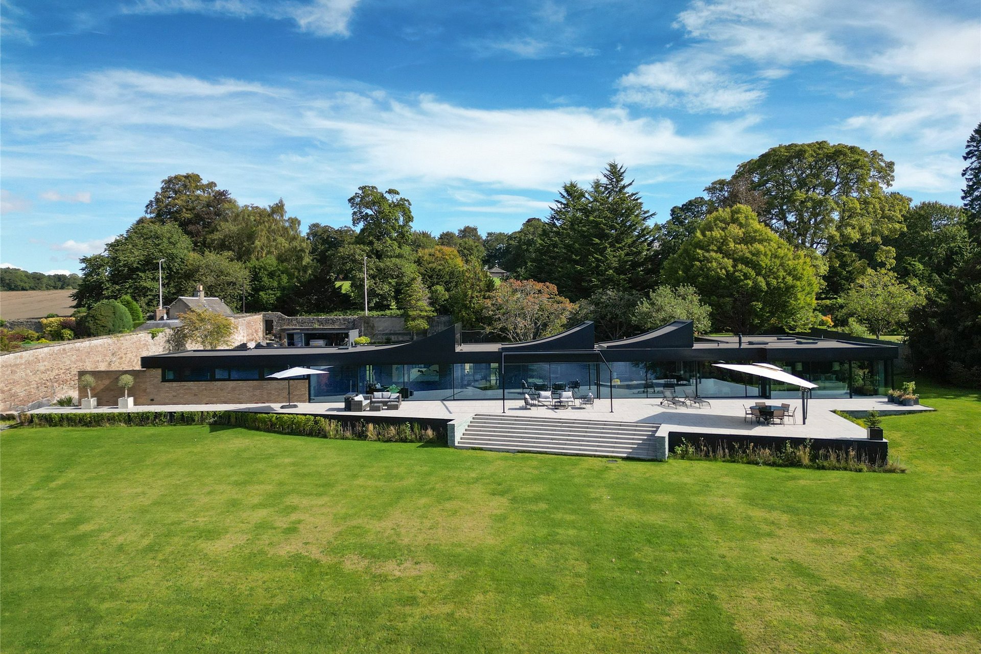 Meadowland, Isla Road, Perth, Perth and Kinross, PH2 7HQ - Picture #4