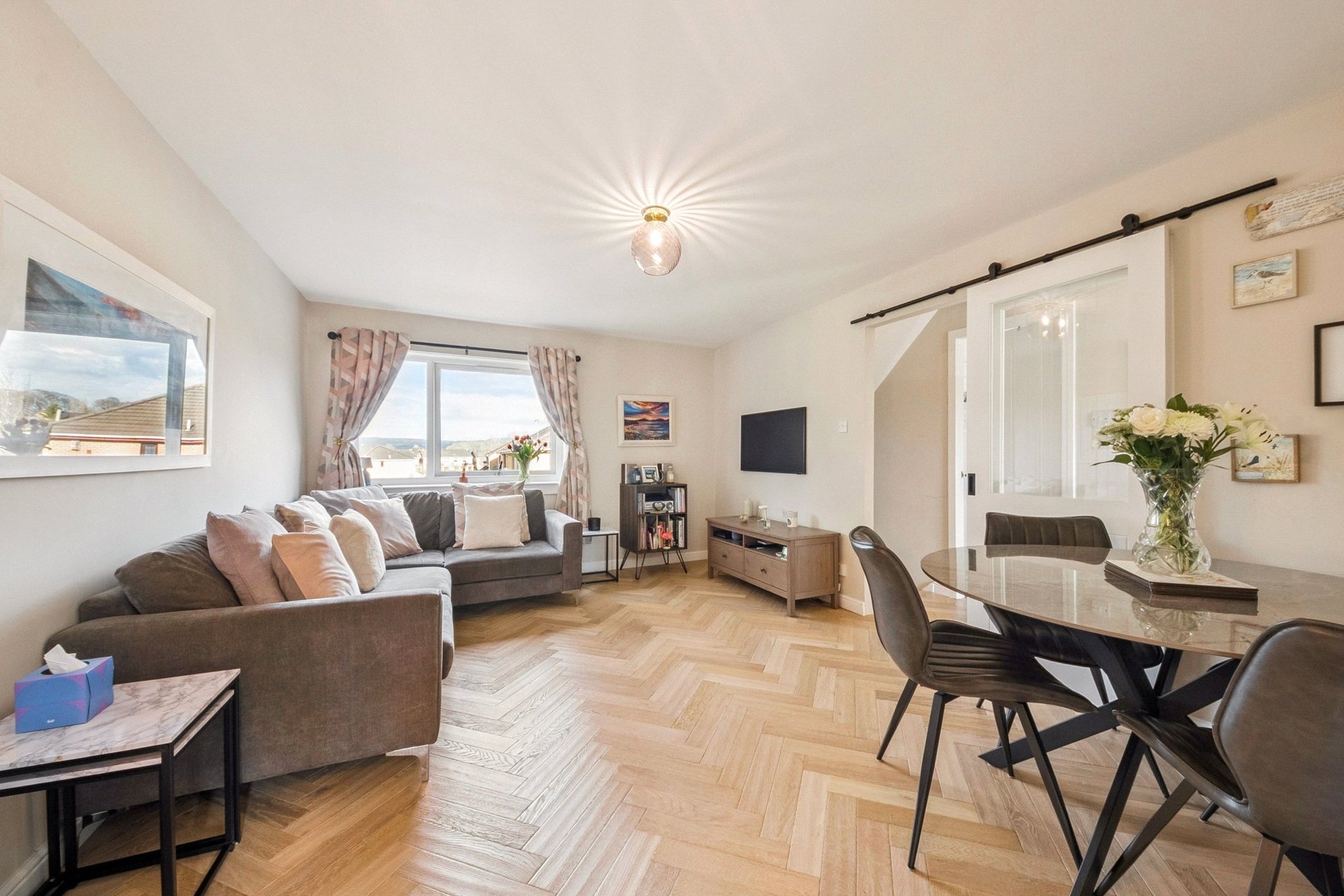 68 Howth Drive, Anniesland, Glasgow, G13 1RE - Picture #2