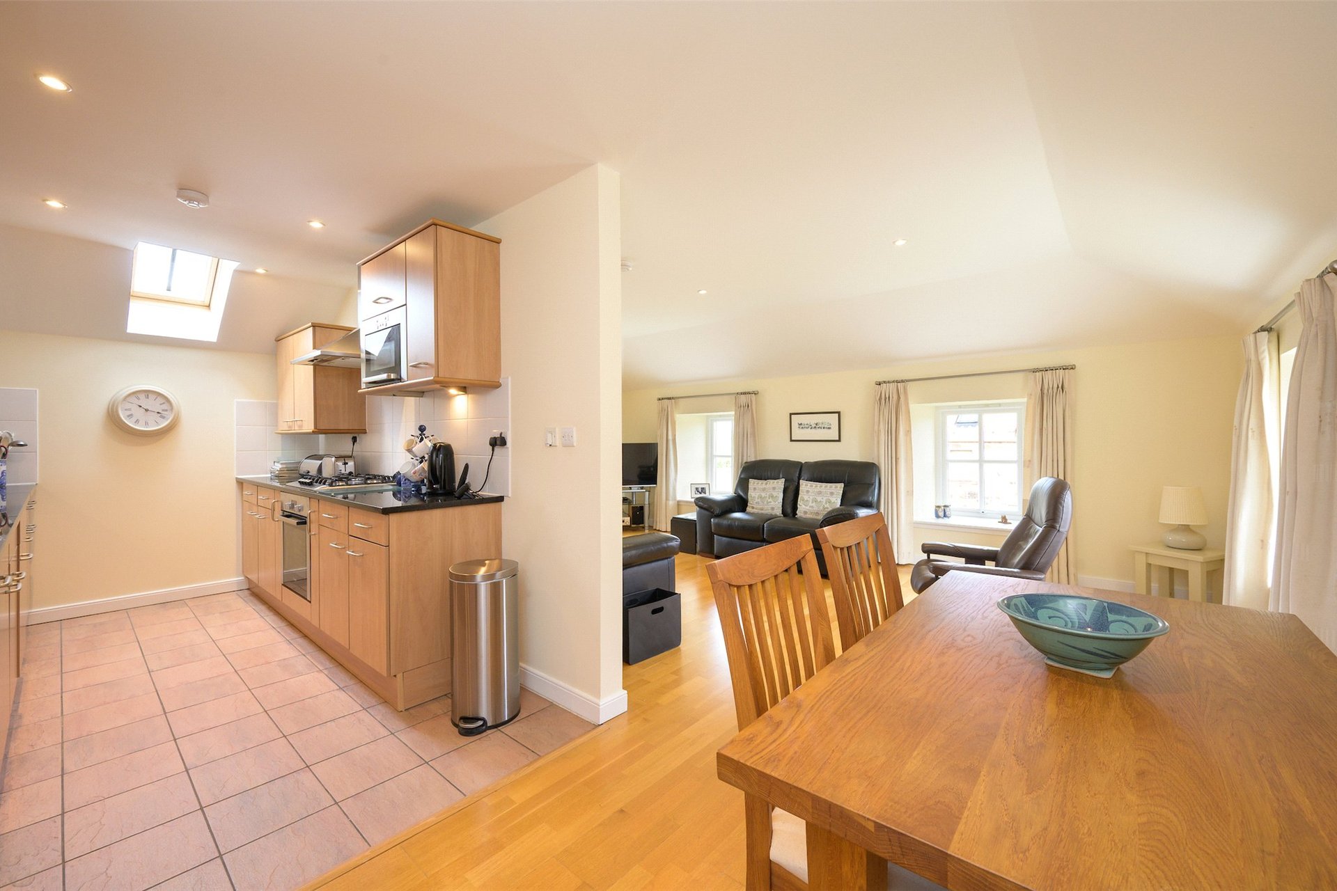 19 West Fenton Court, West Fenton, North Berwick, EH39 5AE - Picture #6