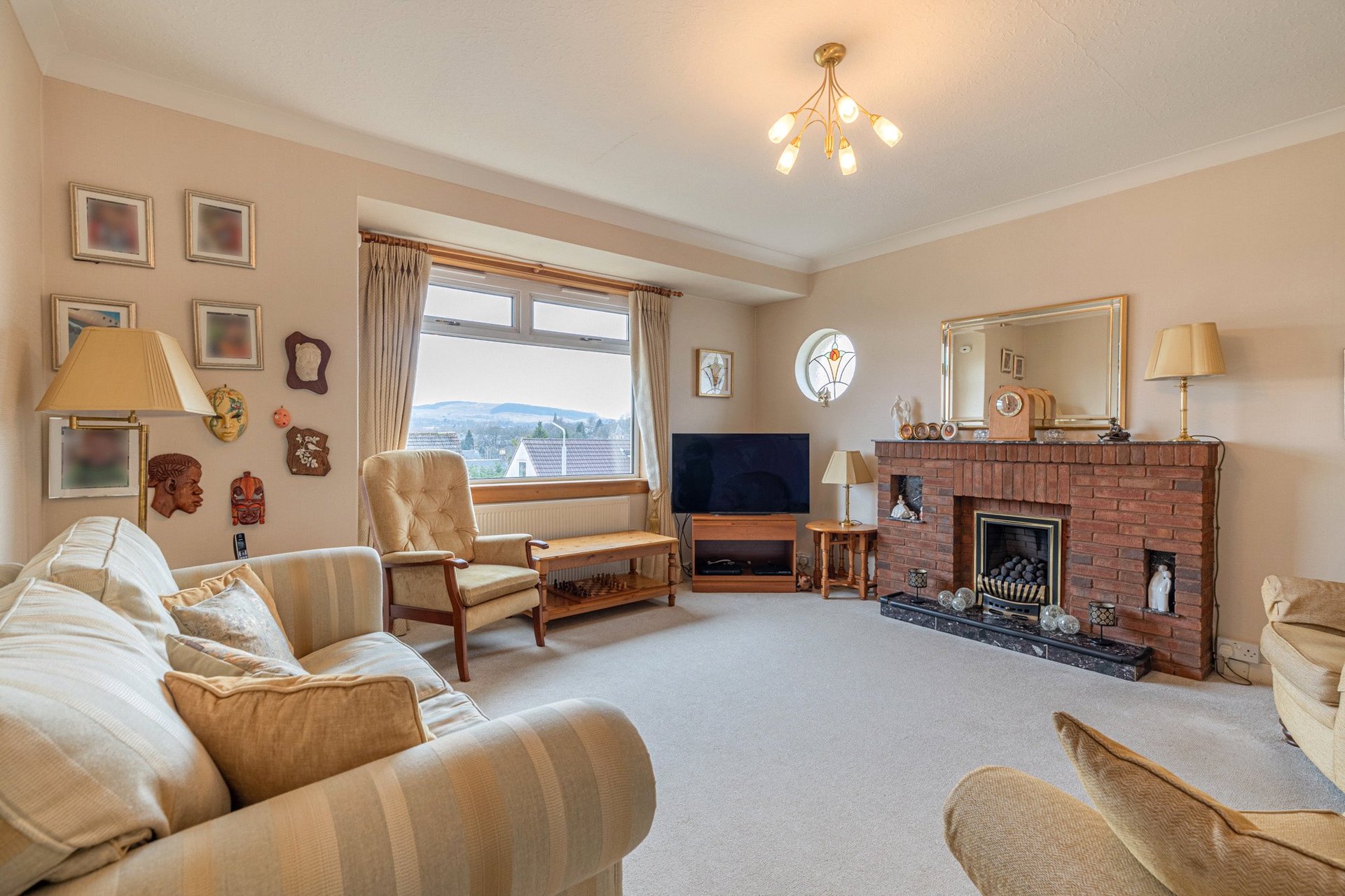 8 South Glassford Street, Milngavie, G62 6AT - Picture #3
