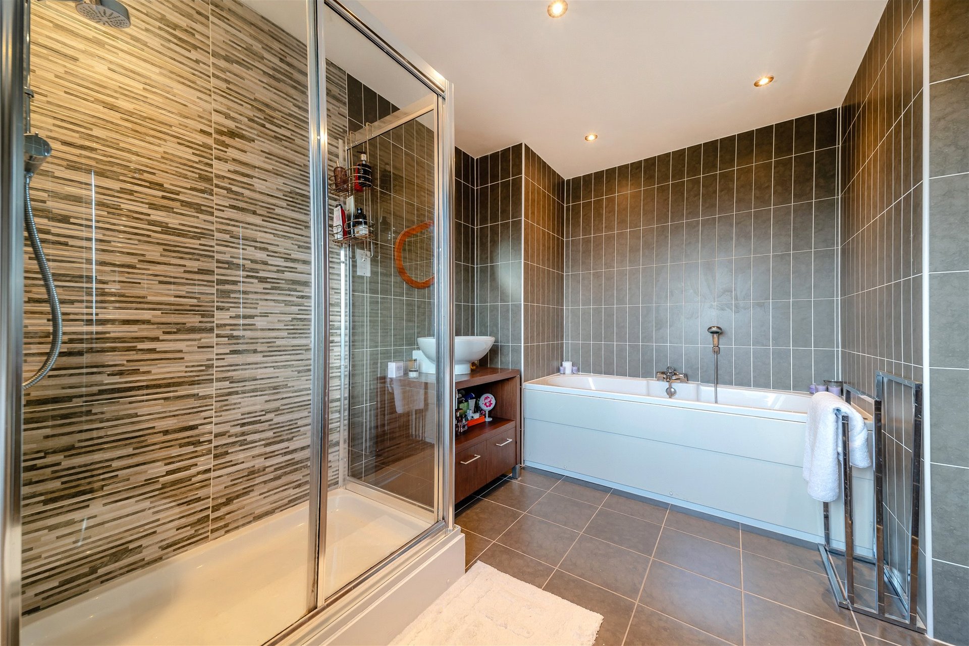 24 Hollybush Lane, Port Glasgow, PA14 6QZ - Picture #22