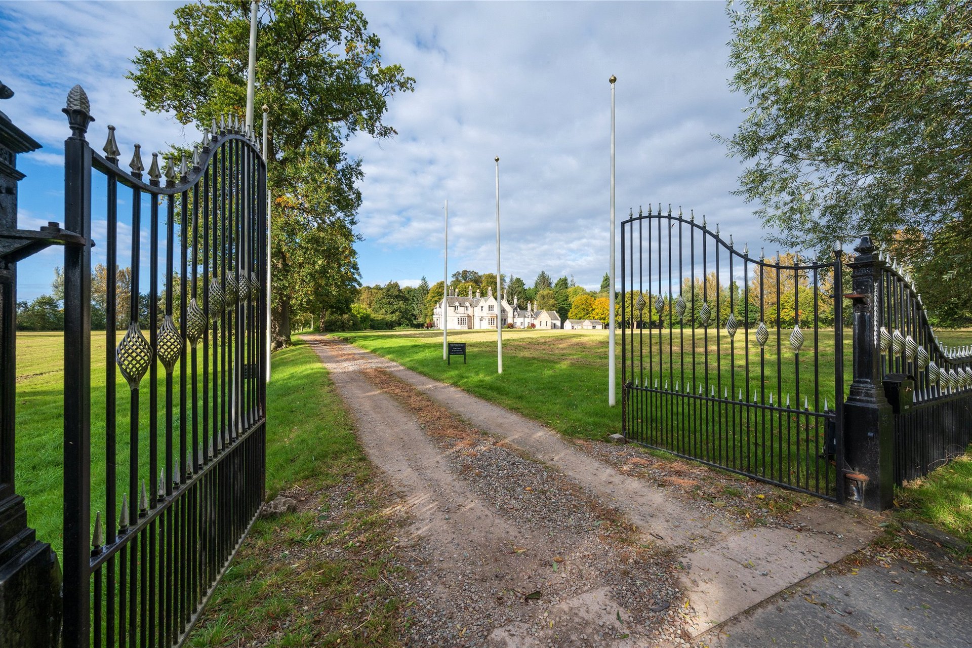 The Parsonage, Dunmore Park, Airth, Falkirk, FK2 8LU - Picture #5