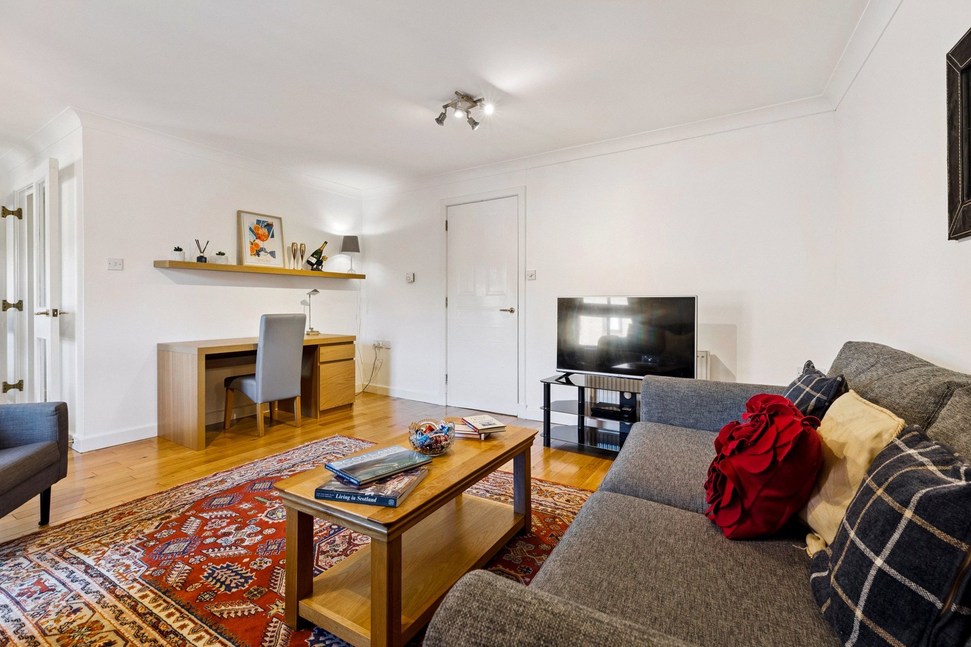 Flat 16, Greyfriars Court, 88 Albion Street, Merchant City, Glasgow, G1 1NY - Picture #12