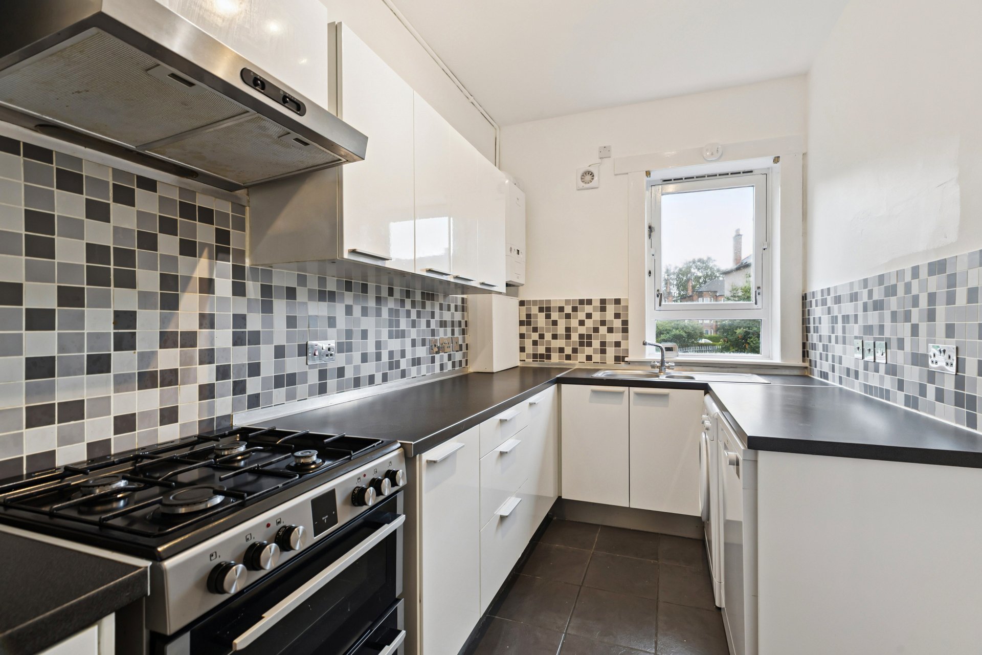 1/2, 39 Barlogan Avenue, Glasgow, Glasgow City, G52 1AQ - Picture #4