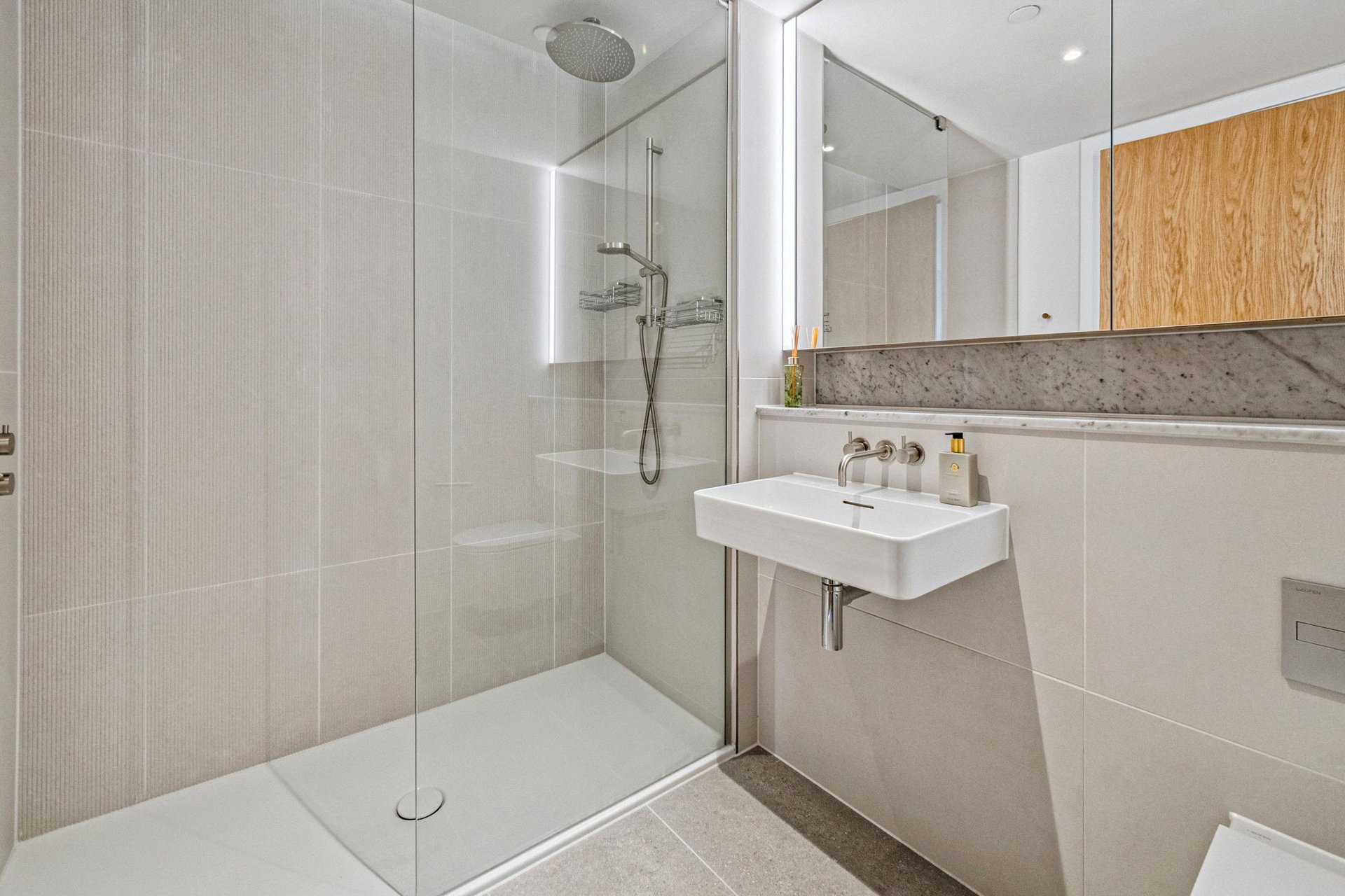 31 (Pavilion A), 1 St James Place, Edinburgh, Midlothian, EH1 3BP - Picture #13