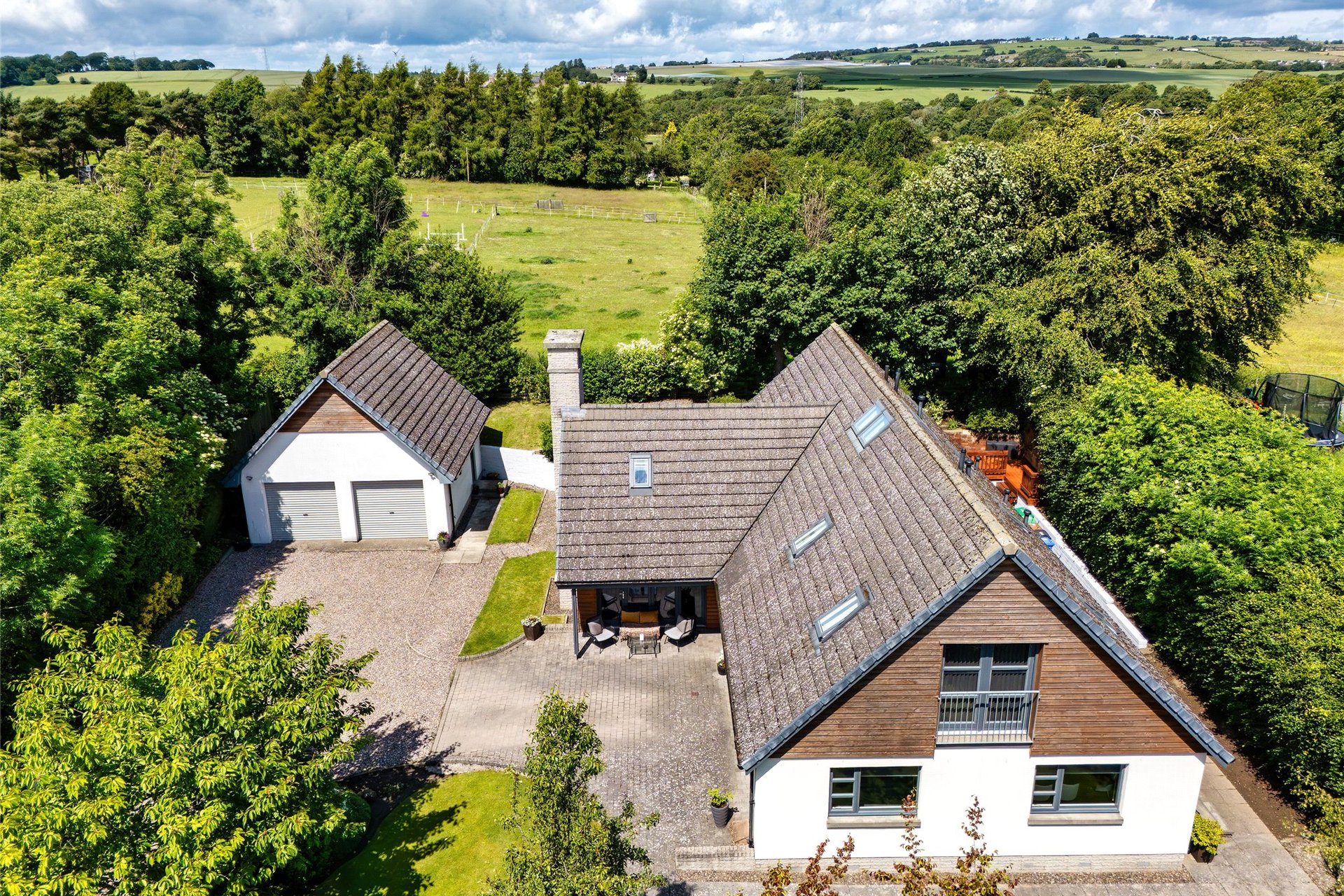 The Hideaway, Balcurvie, Leven, Fife, KY8 5DS - Picture #2