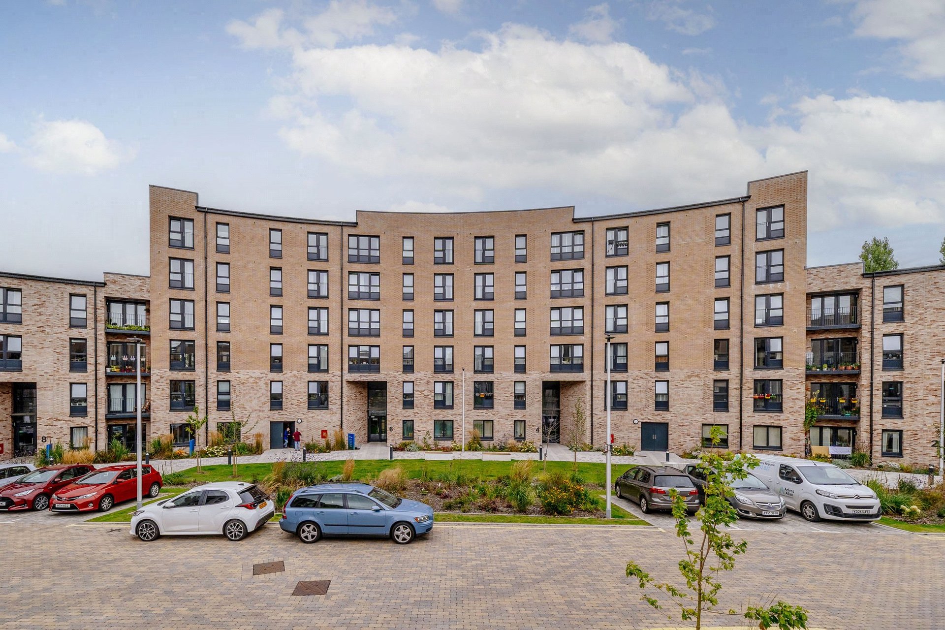 Flat 14, 6 Blackwell Road, Edinburgh, Midlothian, EH4 5FD - Picture #1