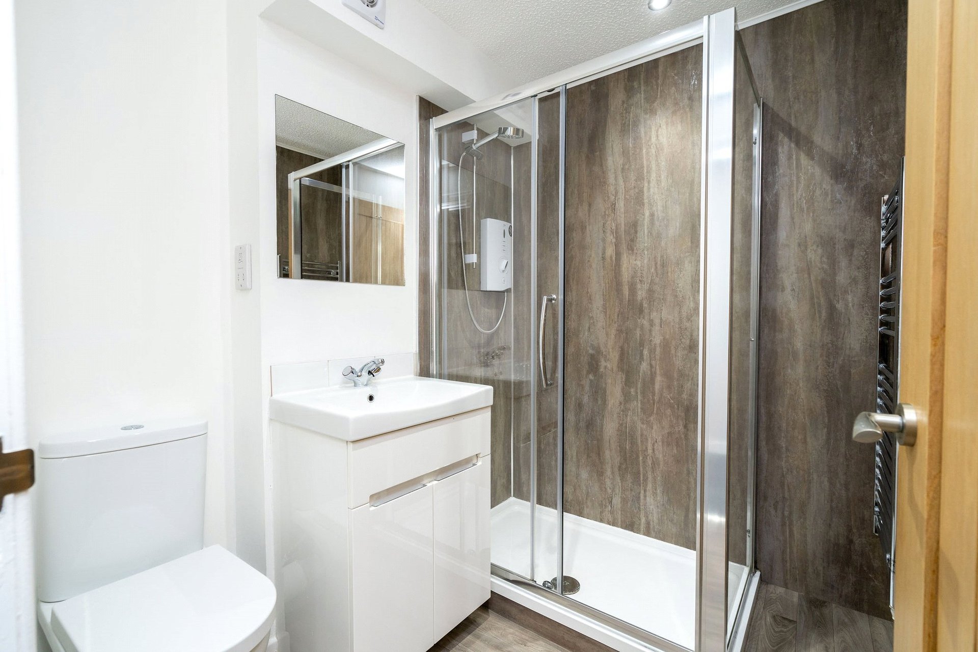 45/16 Maritime Street, Leith, Edinburgh, EH6 6SA - Picture #13