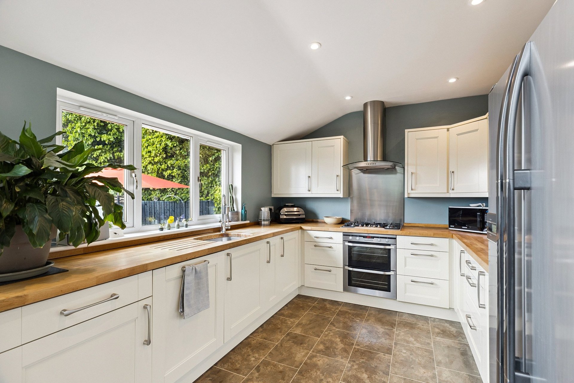39 Cruachan Road, Bearsden, G61 4LA - Picture #15