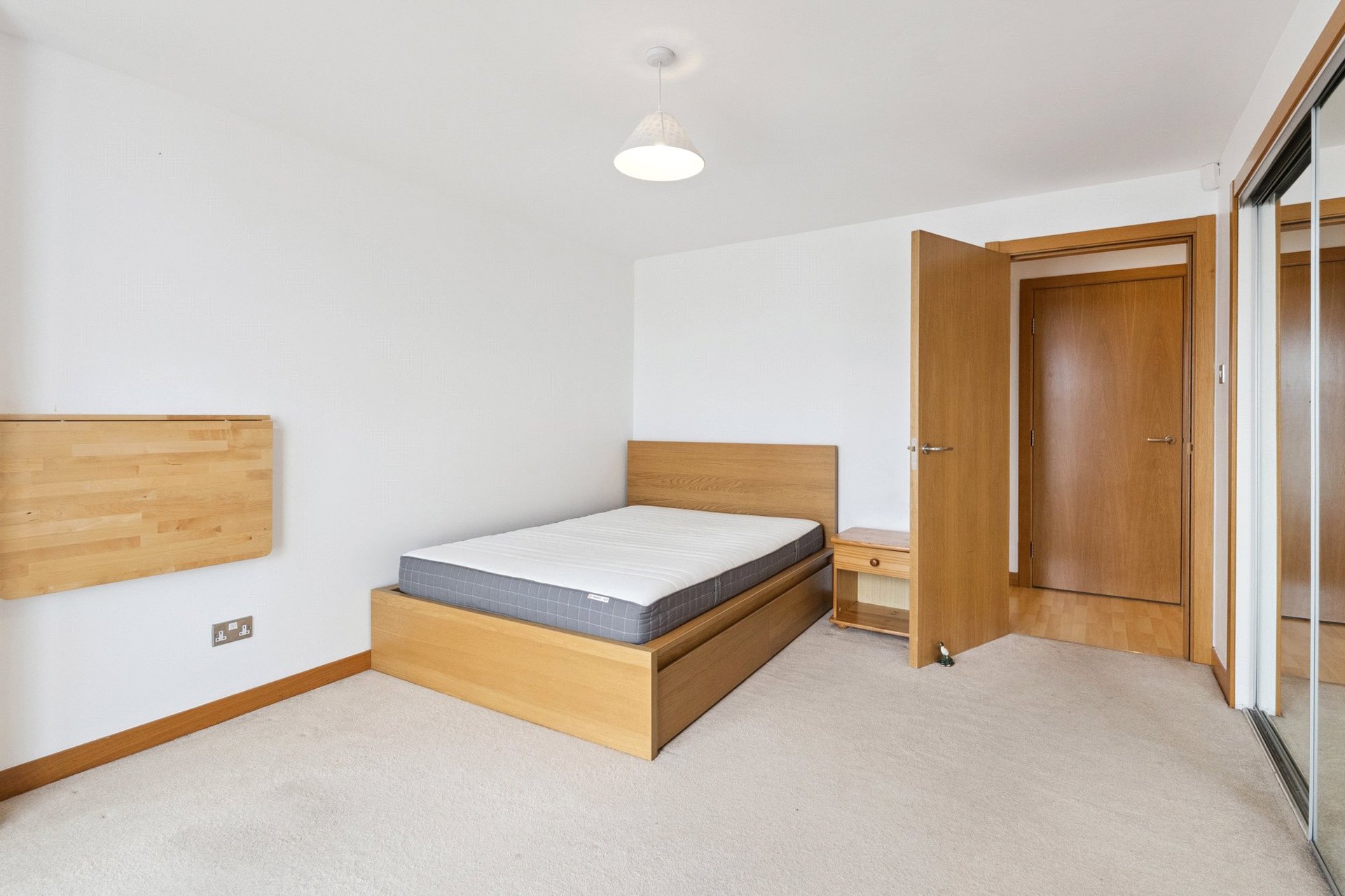 Flat 6, 1 Heron Place, Edinburgh, Midlothian, EH5 1GG - Picture #11