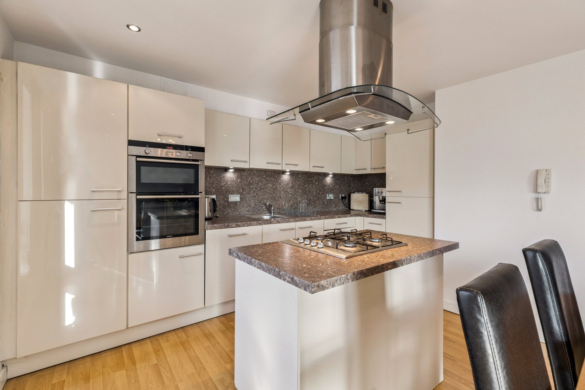 Flat 5/1 Metropole Building, 75 Dunlop Street, Glasgow City, G1 4ET - Picture #10