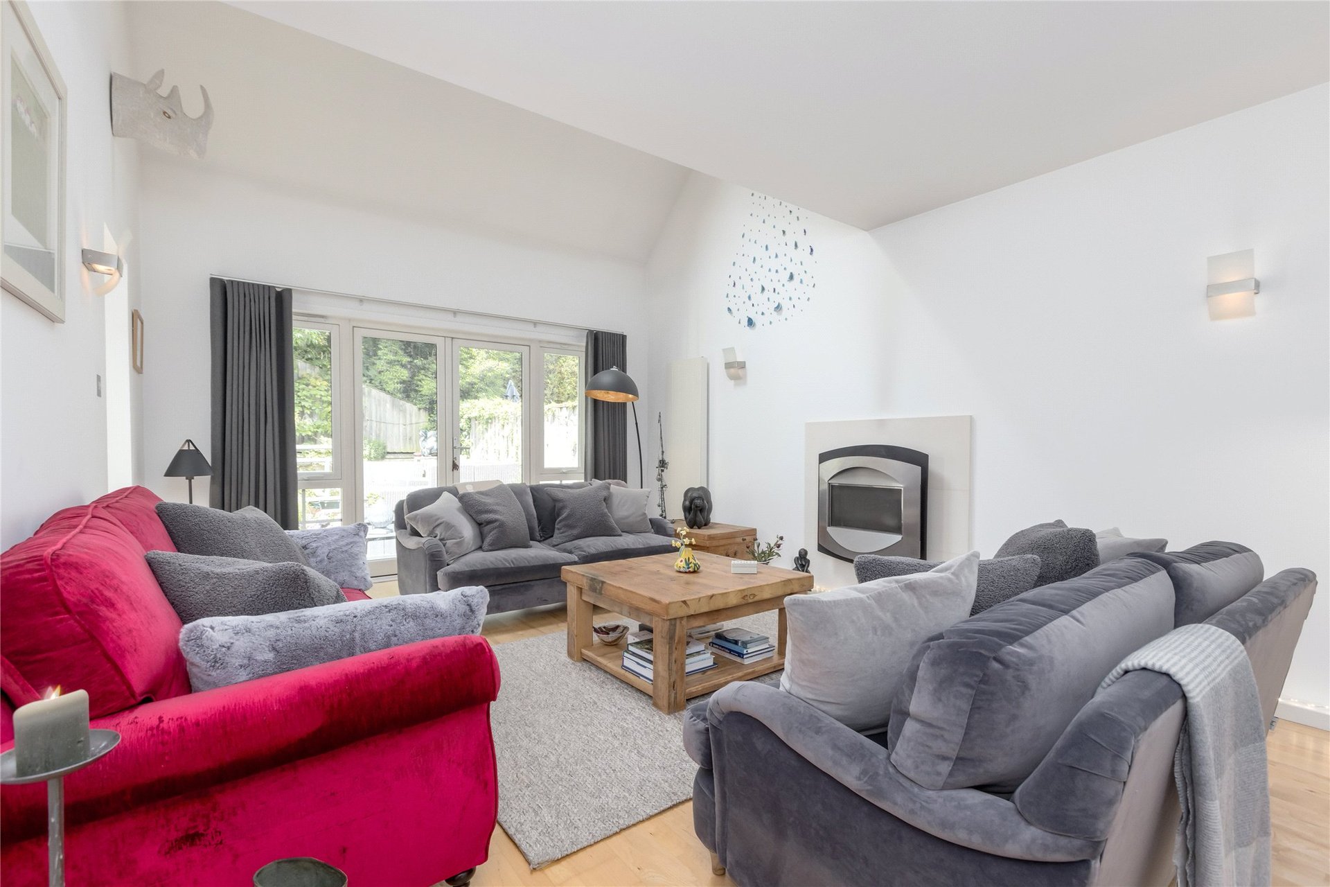 17 Woodhall Millbrae, Juniper Green, Edinburgh, EH14 5BH - Picture #2