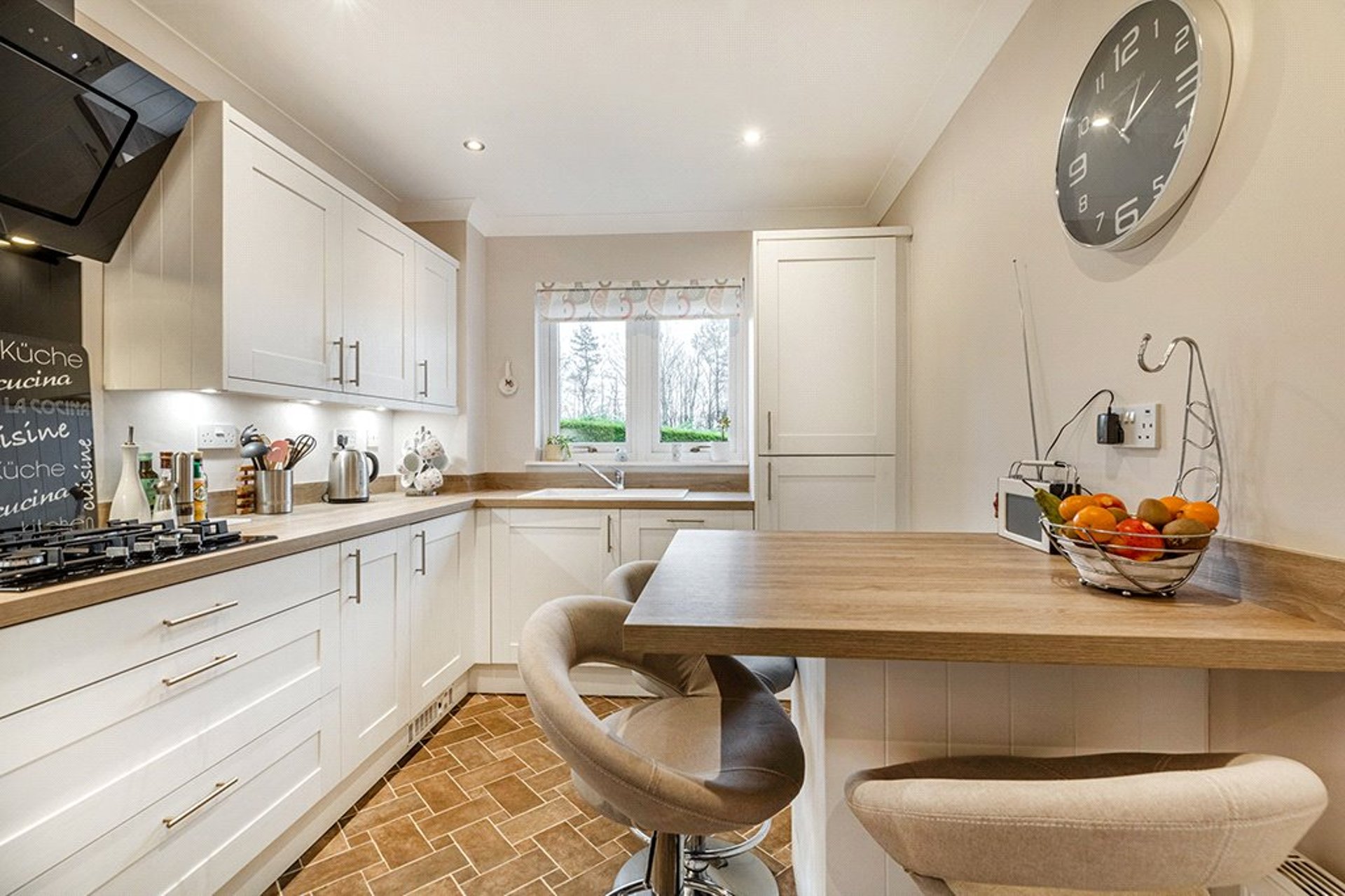 25 Abercrombie Drive, Bearsden, G61 4RR - Picture #11