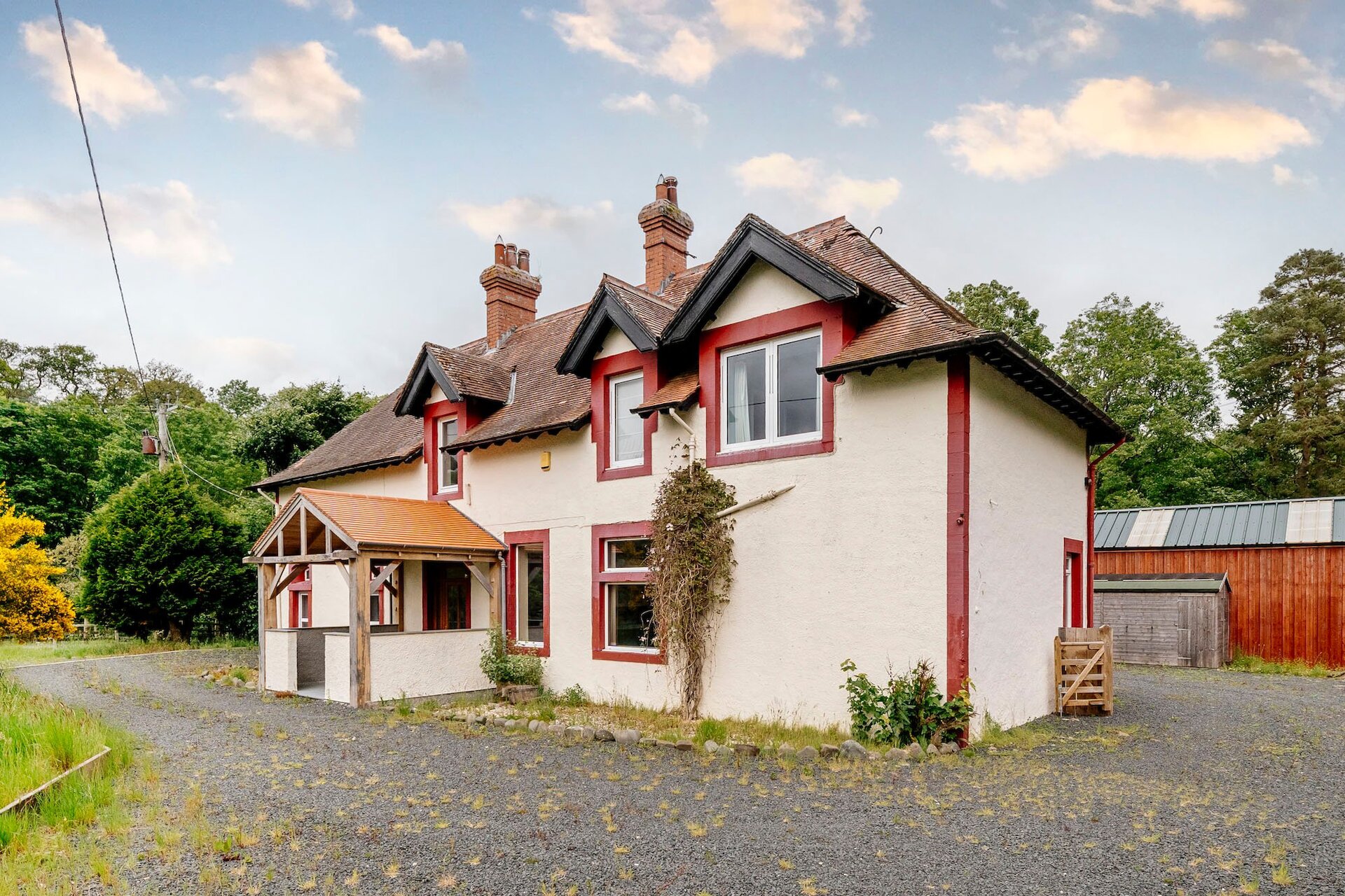 Pine Lodge, Ettrickbridge, Selkirkshire, TD7 5HW - Picture #1