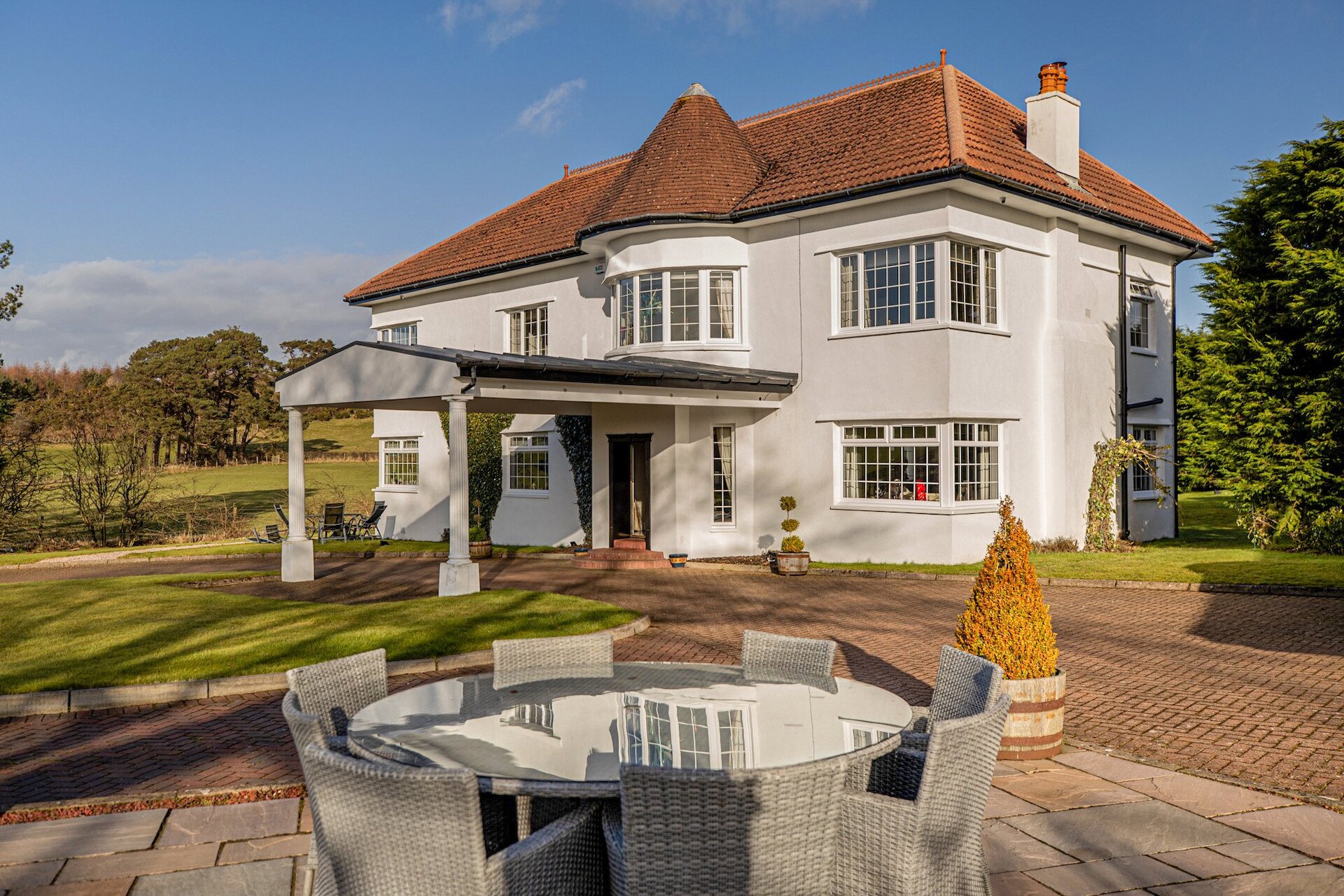 Braefoot House, Kittochside Road, Carmunnock, Glasgow, G76 9EP - Picture #1