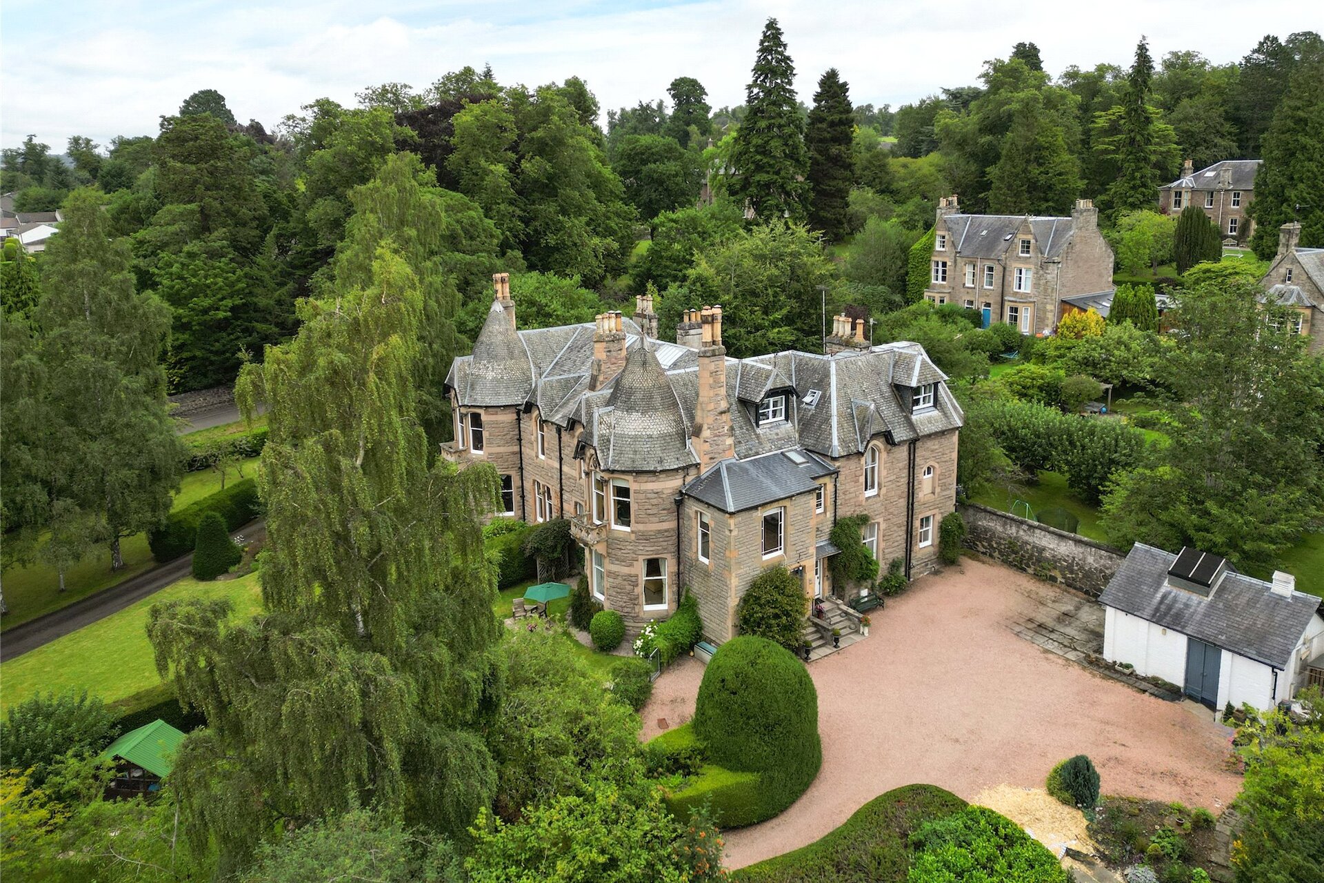 2 Darnick, Kinnoull Terrace, Perth, PH2 7DJ - Picture #1