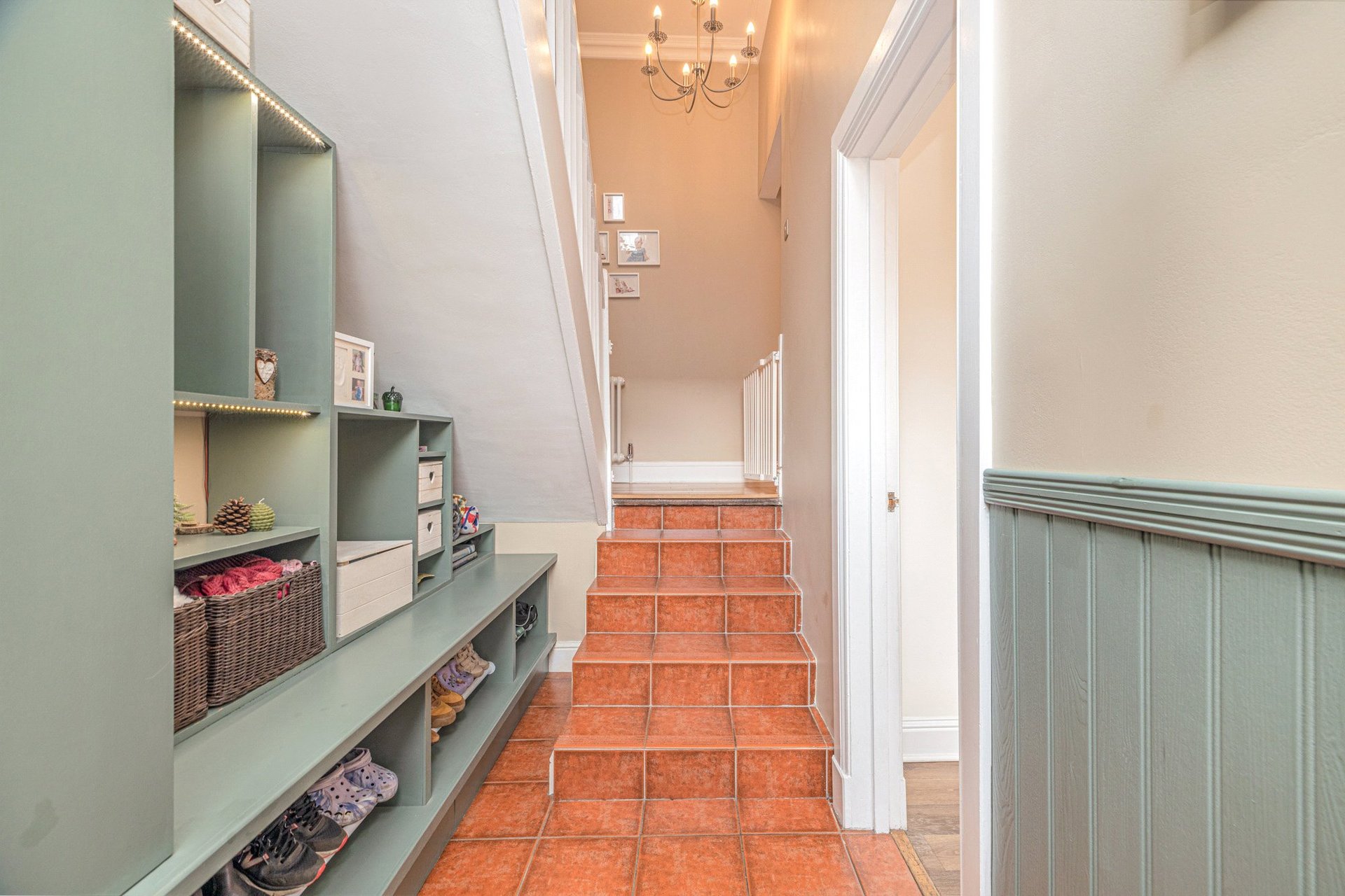Mews, 8 Lancaster Crescent Lane, Cleveden, Glasgow, G12 0RS - Picture #2