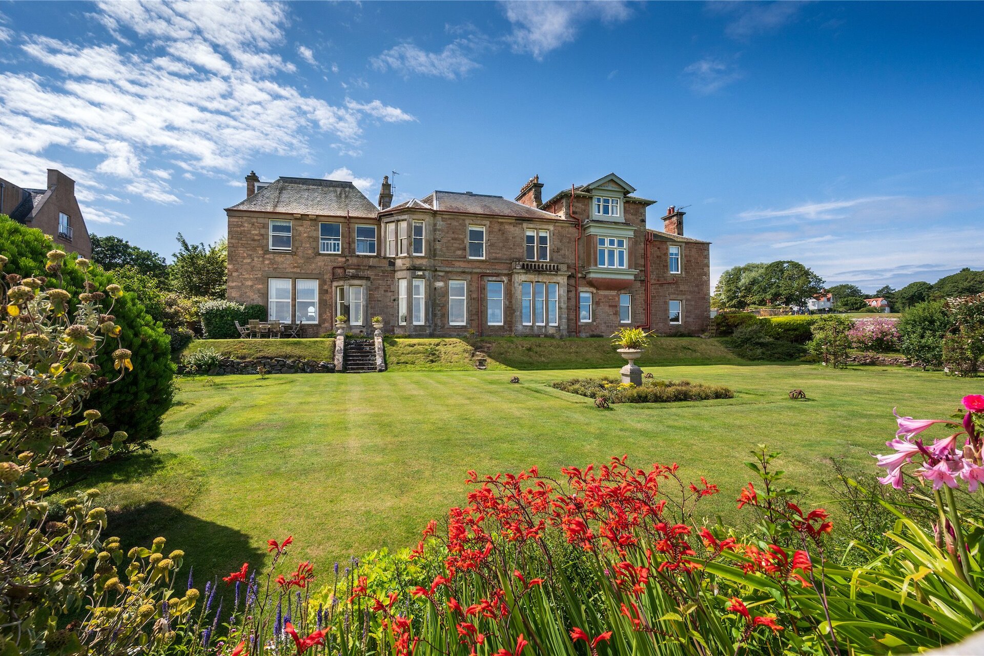 Kaimend, 17 Hamilton Road, North Berwick, East Lothian, EH39 4NA - Picture #1