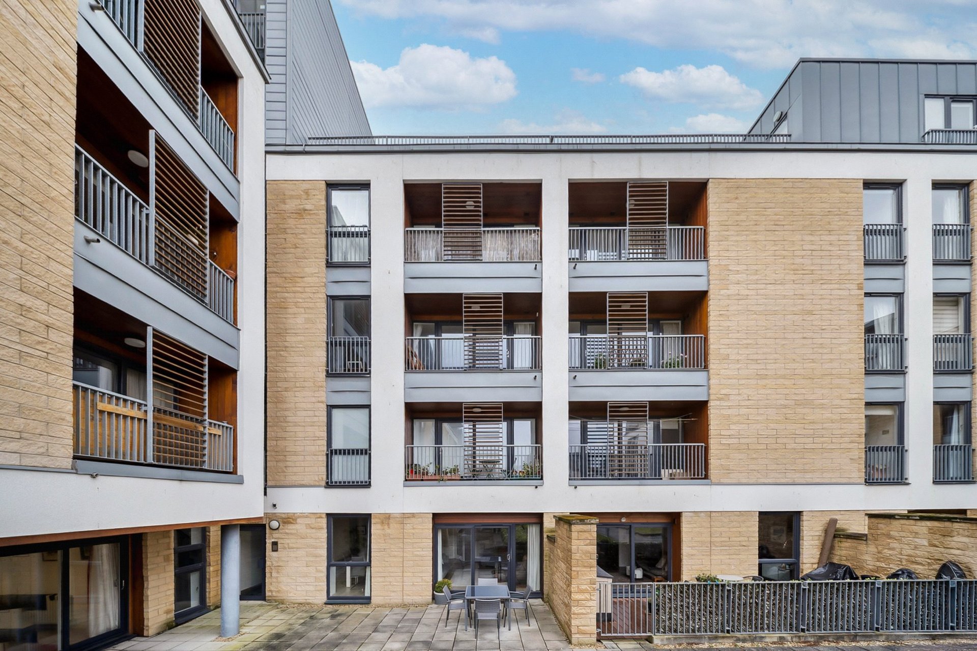 28 Kimmerghame Place, Edinburgh, EH4 2GE - Picture #26