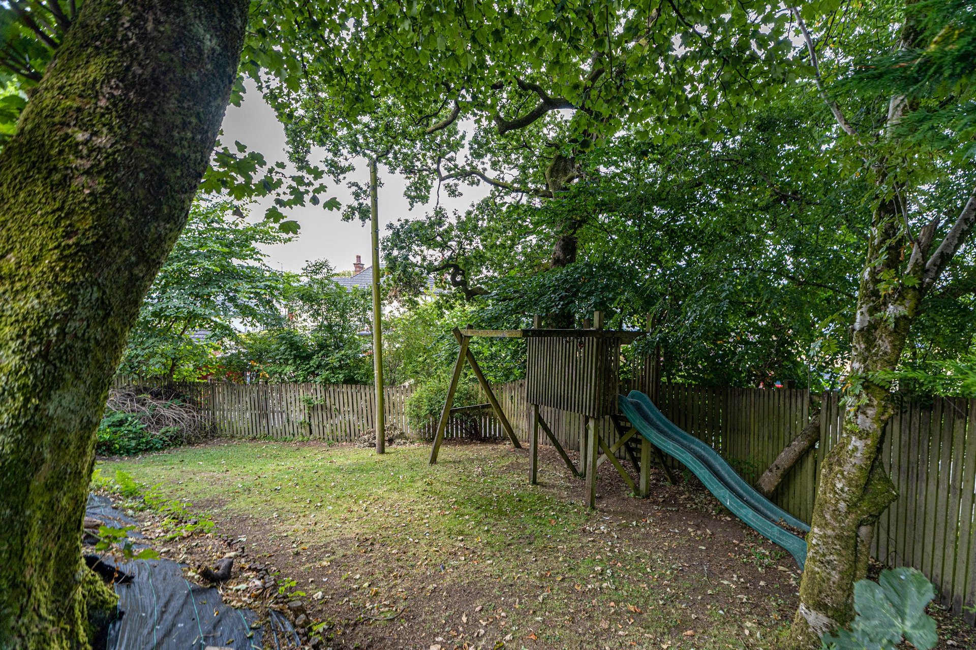 2 Raeside Avenue, Newton Mearns, Glasgow, G77 5AD - Picture #35