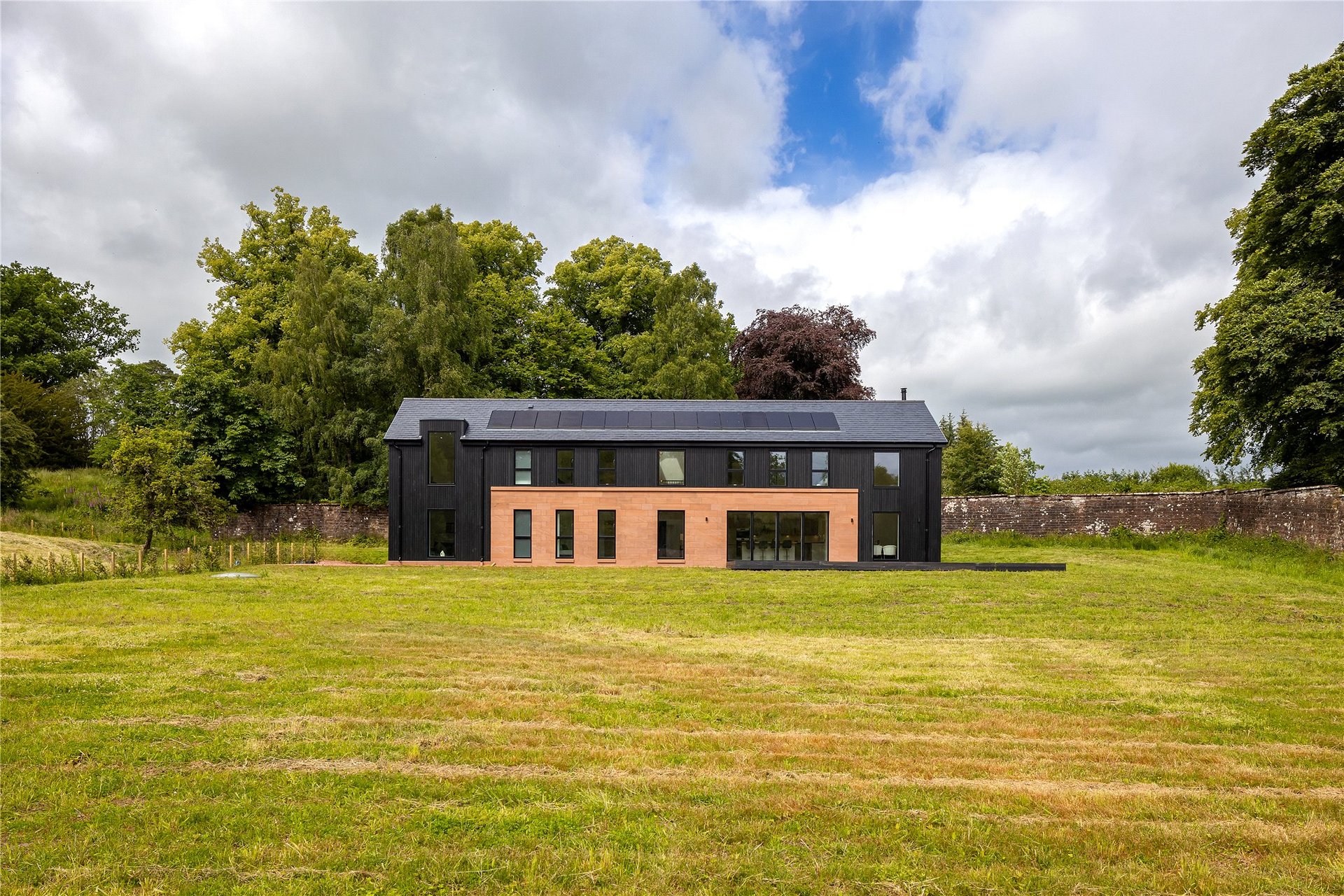 Dualt Mor, Killearn, Glasgow, Stirlingshire, G63 9QH - Picture #2