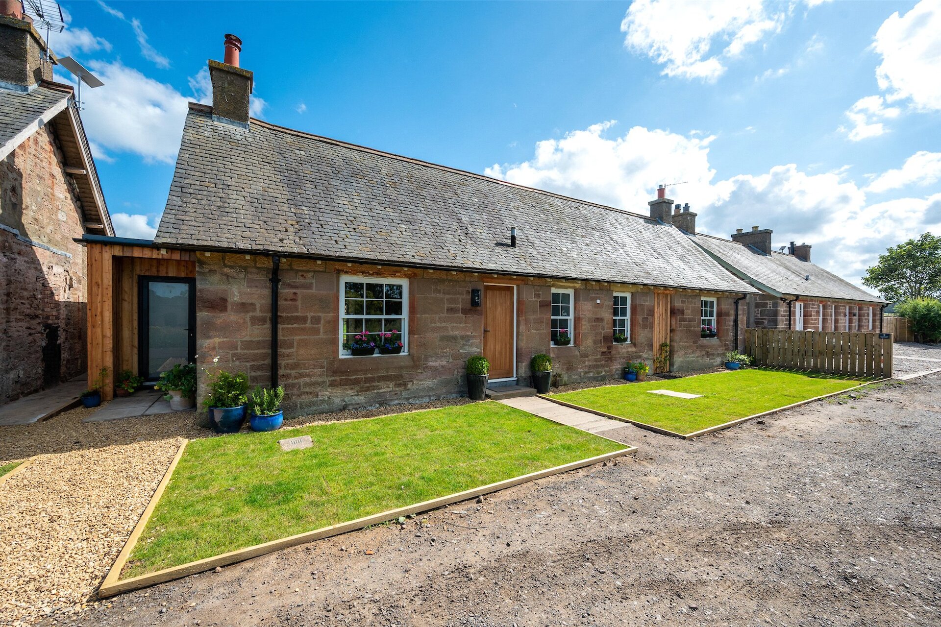 3 Colstoun Mains Cottages, Haddington, East Lothian, EH41 4PB - Picture #1