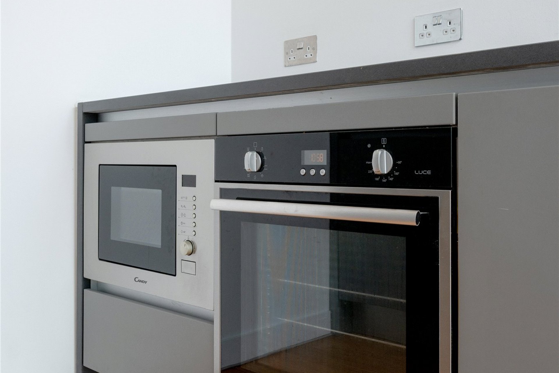 Flat 17, 21 Simpson Loan, Edinburgh, EH3 9GD - Picture #12