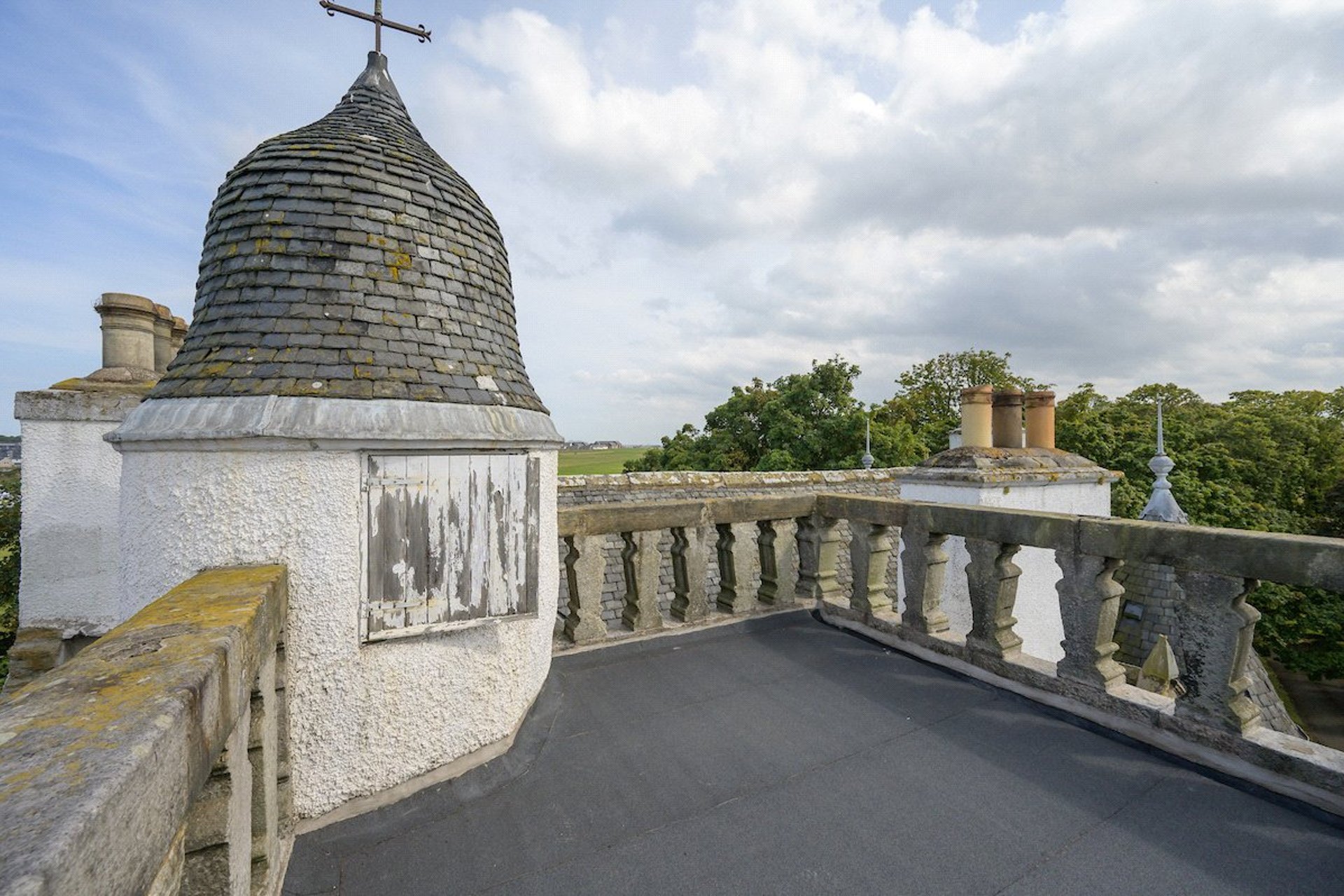 Castle Gogar, , 180 Glasgow Road, Edinburgh, Midlothian, EH12 9BQ - Picture #50