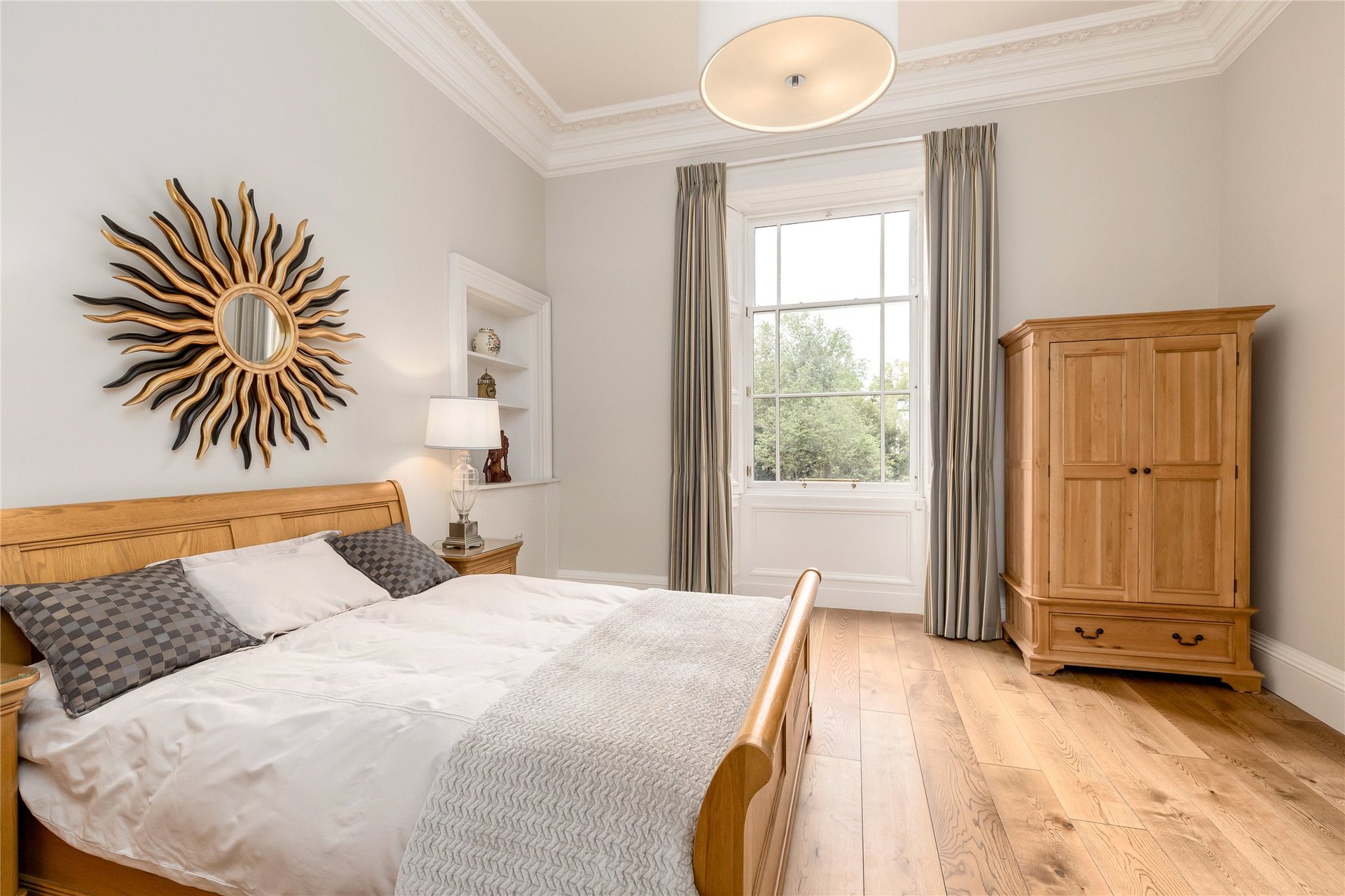 13/2 Strathearn Place, Greenhill, Edinburgh, EH9 2AL - Picture #9