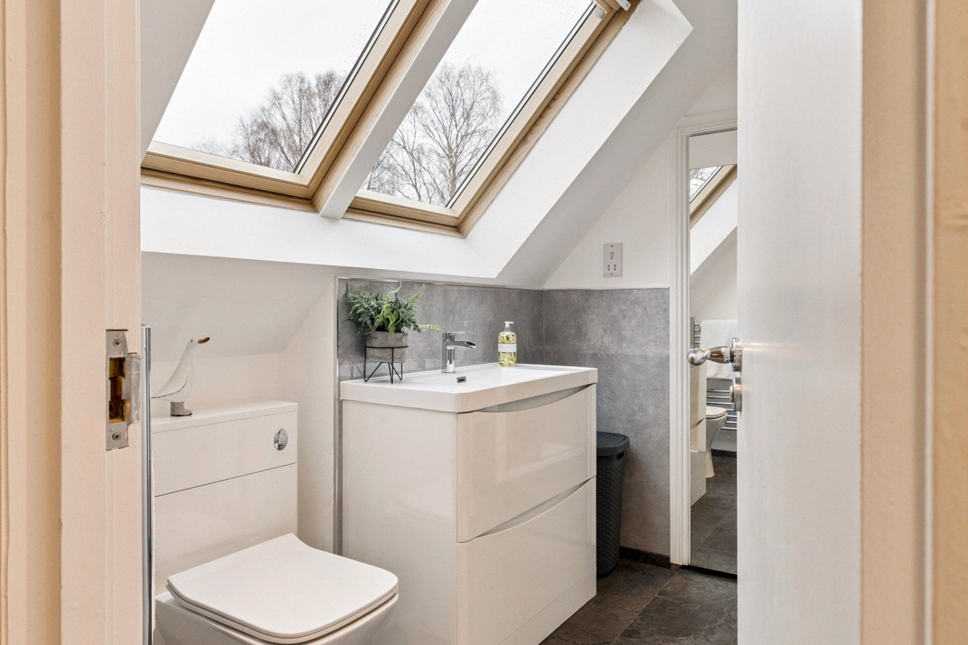 25 Upper Glenburn Road, Bearsden, G61 4BN - Picture #35