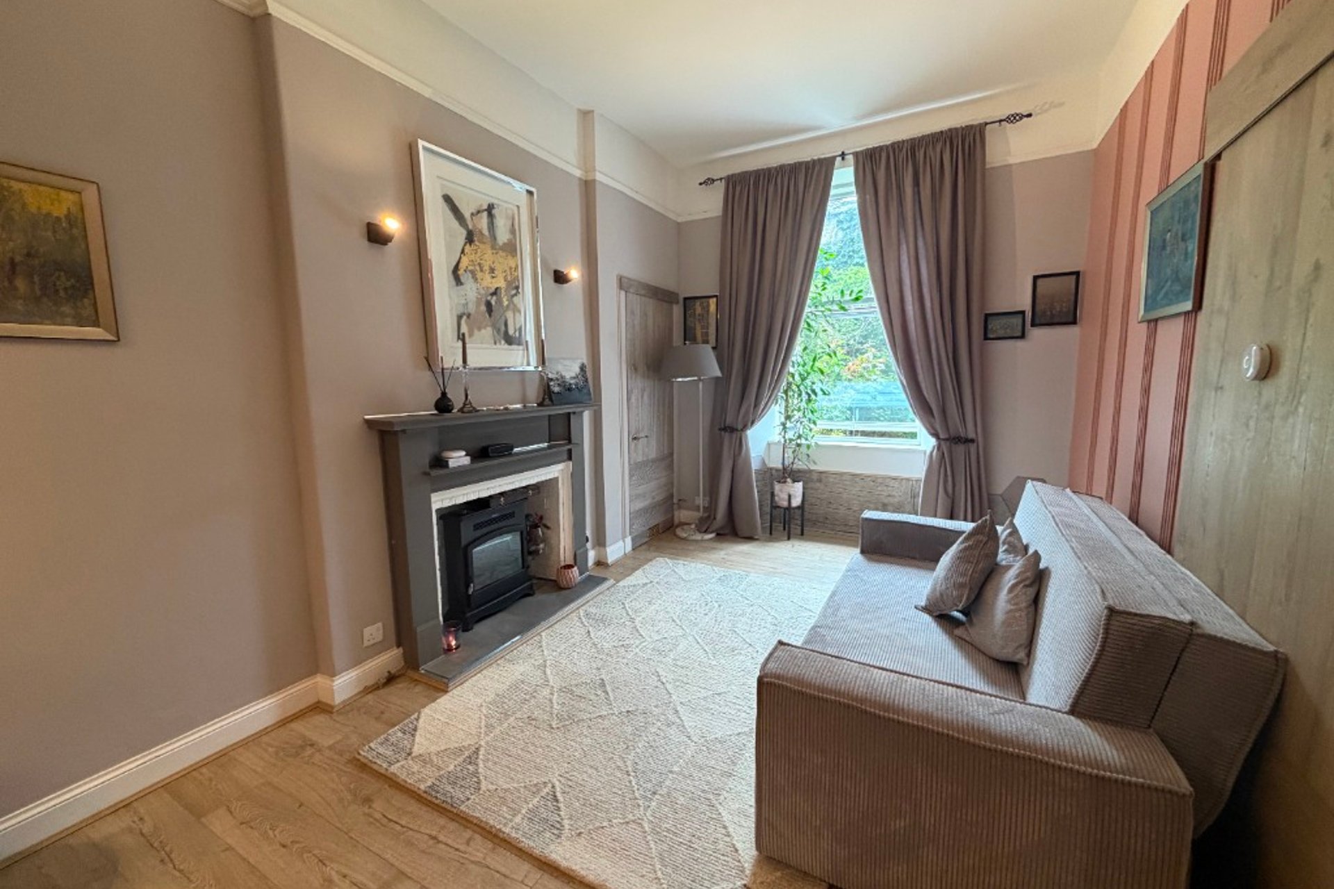 7 Comely Bank Row, Stockbridge, Edinburgh, EH4 1EA - Picture #1