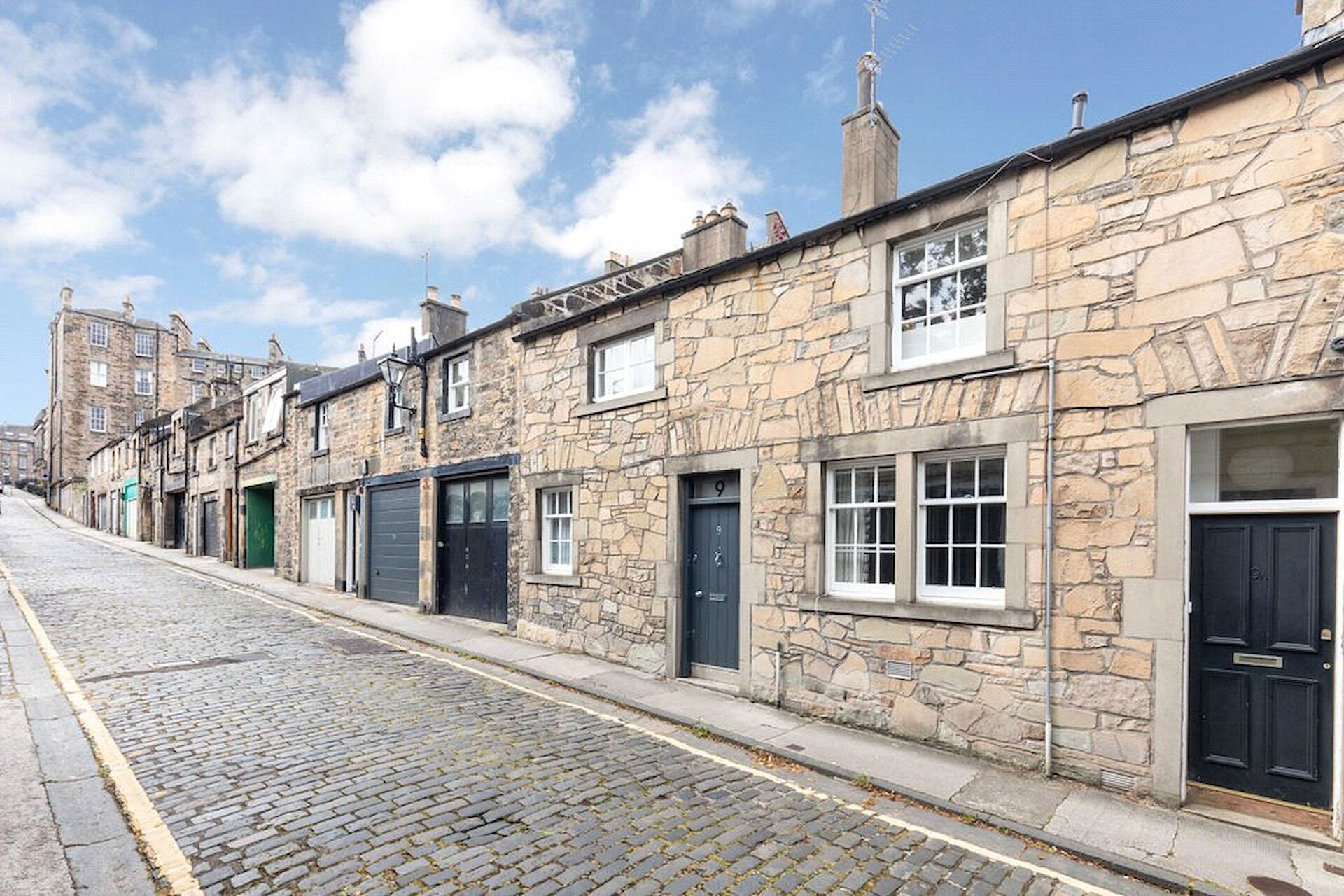 9 Gloucester Lane, New Town, Edinburgh, EH3 6ED - Picture #1