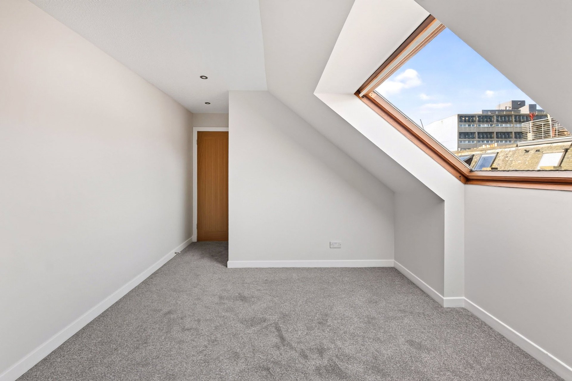 45/20 Maritime Street, Edinburgh, Midlothian, EH6 6SA - Picture #9