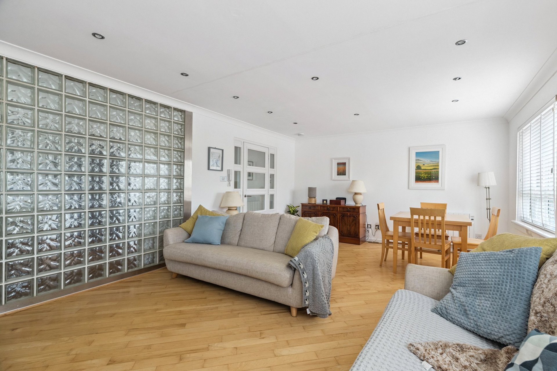 8 Ballagan Place, Milngavie, G62 7RQ - Picture #6