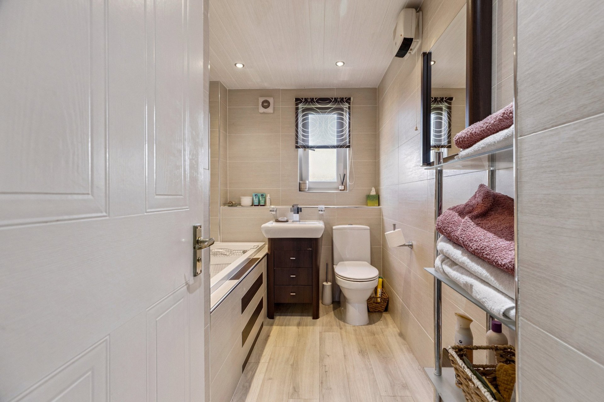 Flat E, 23 Skaterigg Gardens, Jordanhill, Glasgow, G13 1ST - Picture #16