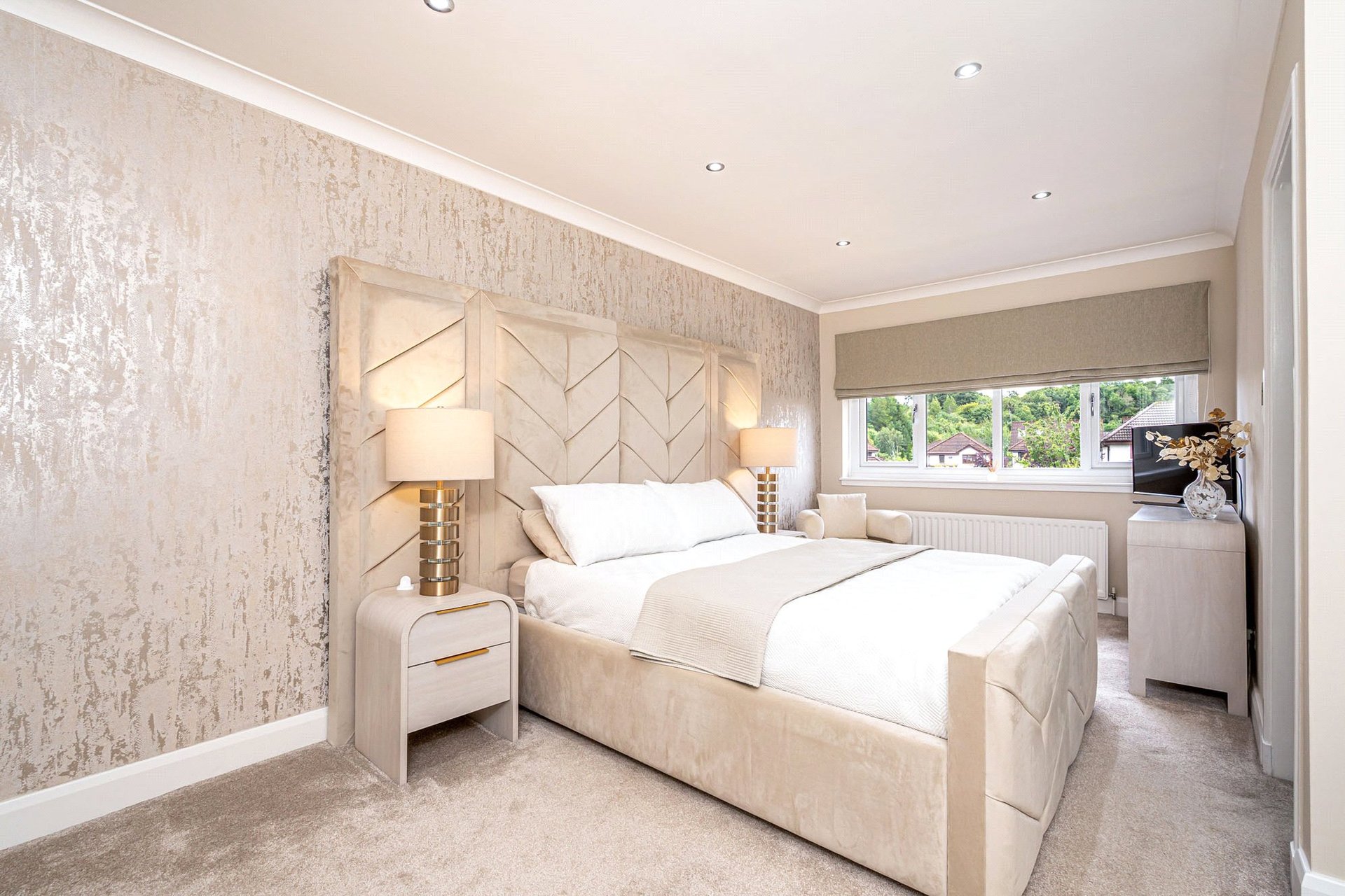 7 Rozelle Place, Newton Mearns, Glasgow, G77 6YT - Picture #17