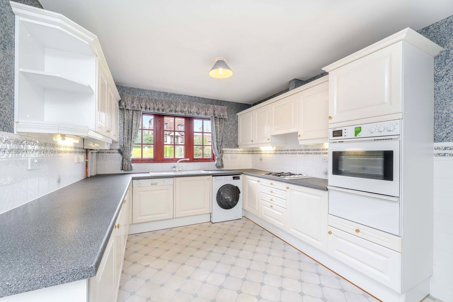 8 Whitehill Grove, Newton Mearns, Glasgow, East Renfrewshire, G77 5DH - Picture #13