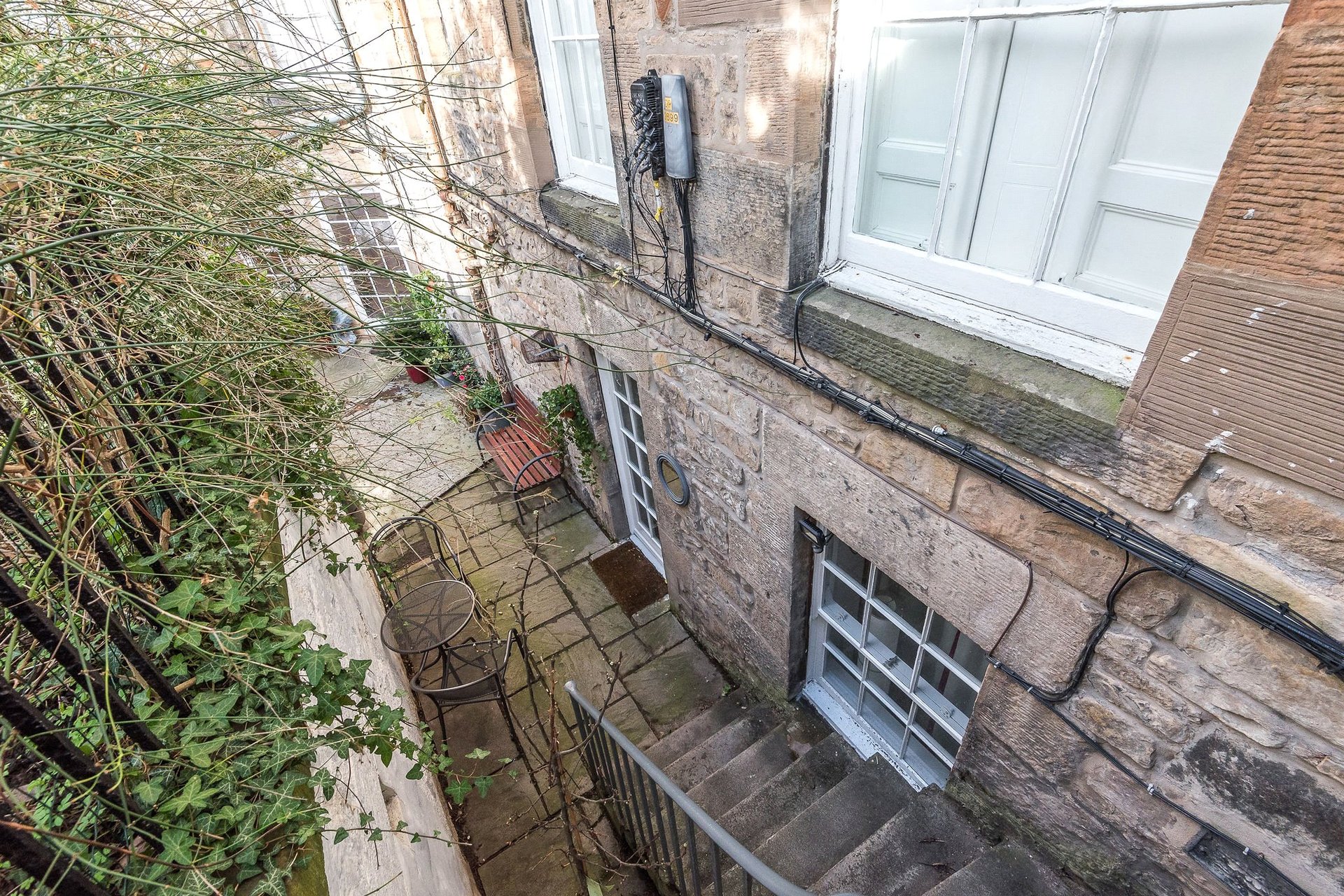 2A Huntly Street, Edinburgh, Midlothian, EH3 5HB - Picture #15
