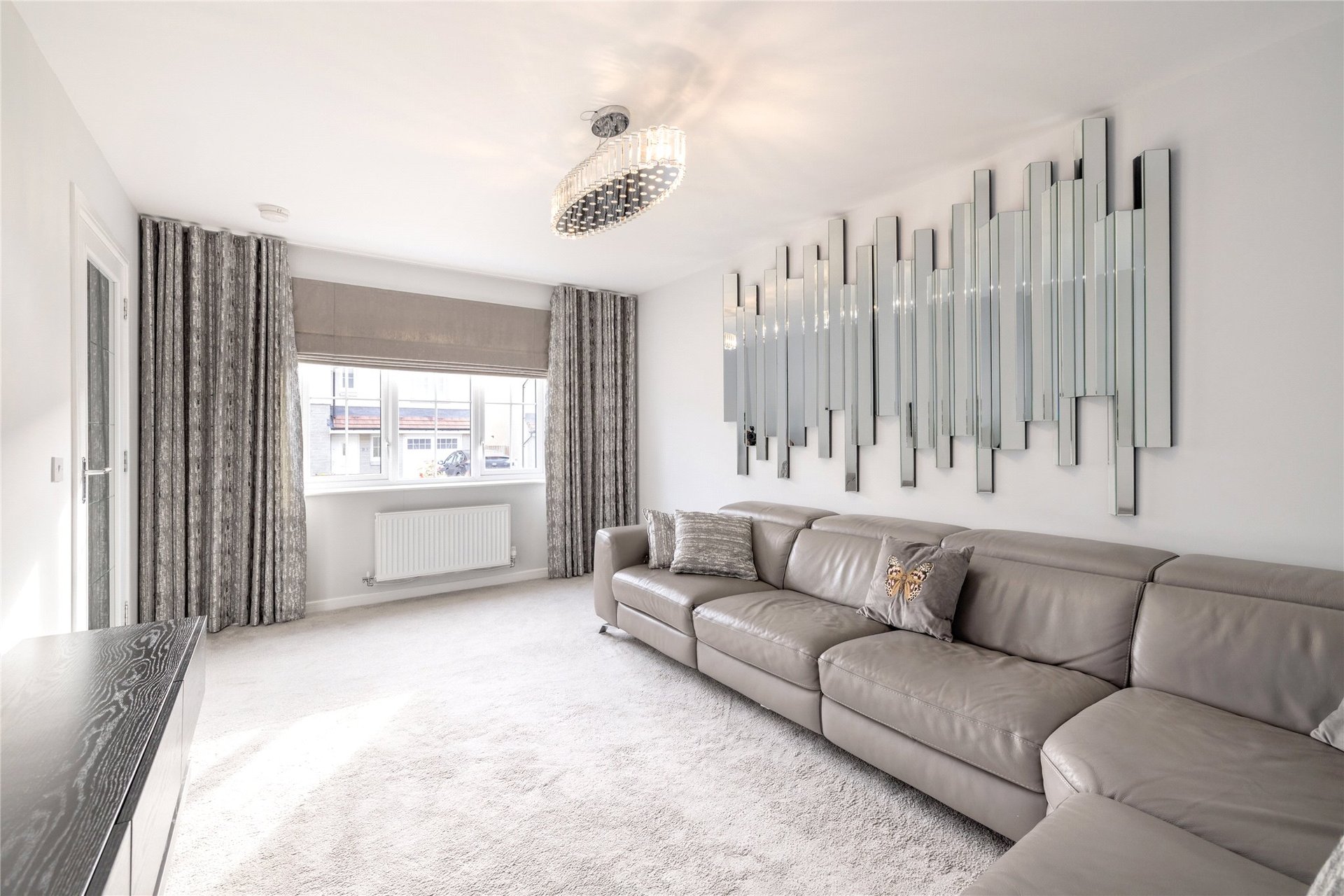 8 Combe Road, Edinburgh, EH17 8YZ - Picture #2