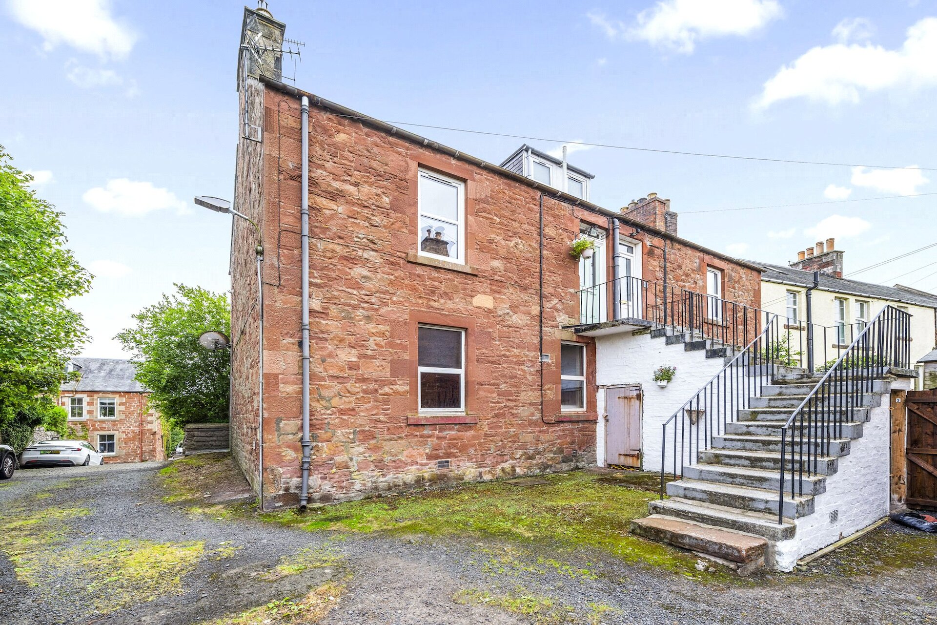 2 Ashley Cottages, Tweedside Road, Newtown St. Boswells, Melrose, Scottish Borders, TD6 0PE - Picture #1