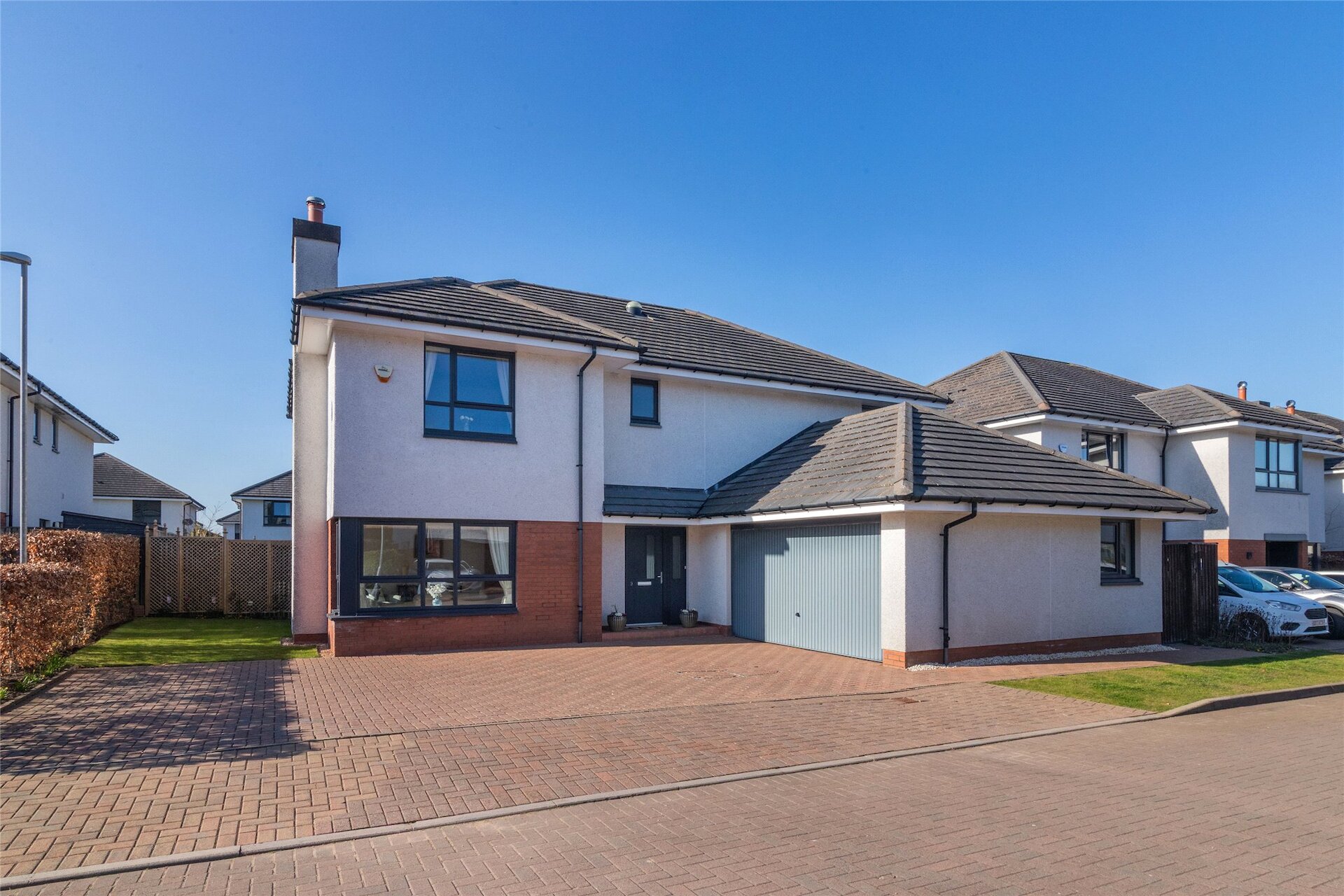 9 Aldton Avenue, Newton Mearns, Glasgow, G77 5UR - Picture #1