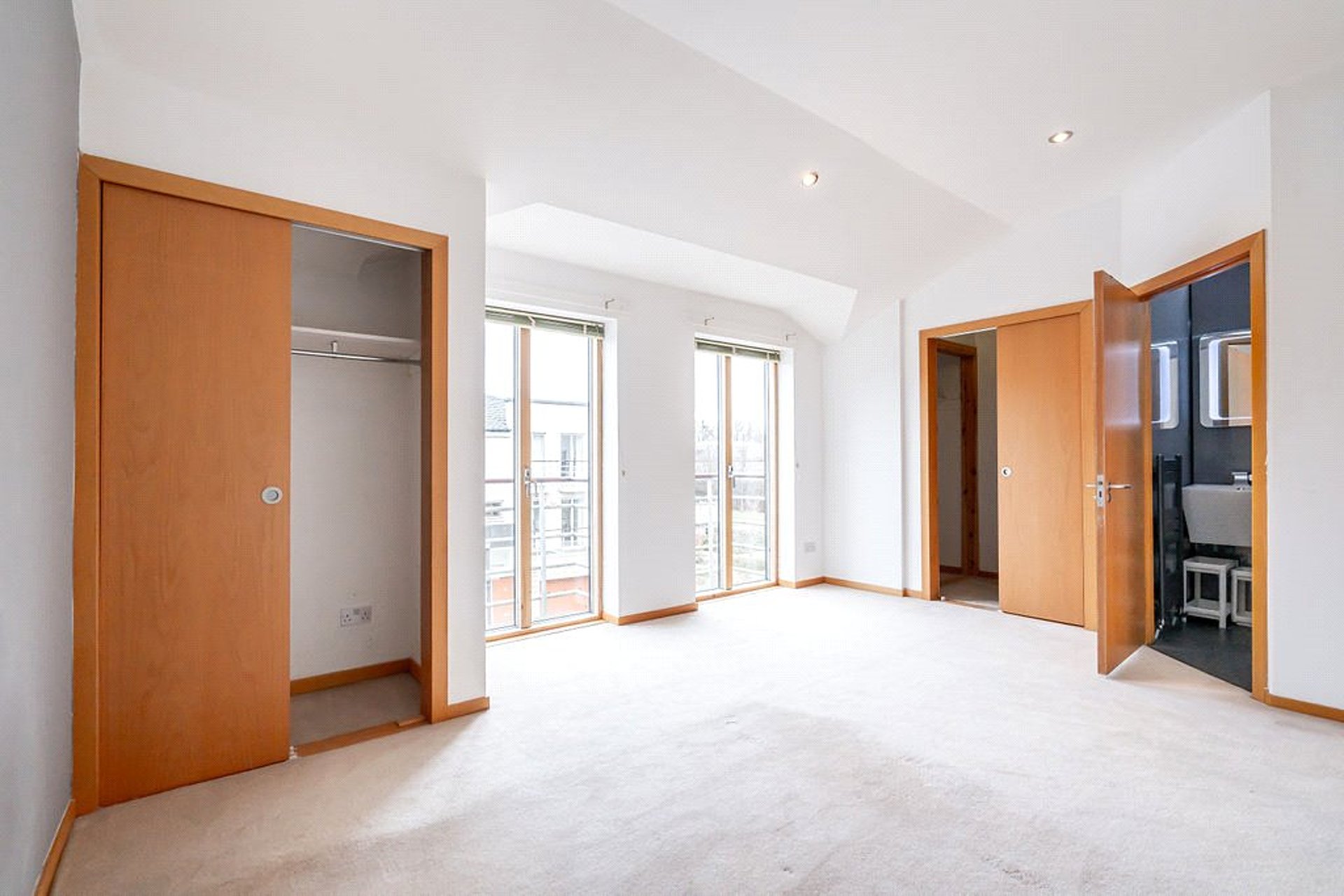 53 Cavalry Park Drive, Edinburgh, Midlothian, EH15 3QG - Picture #9