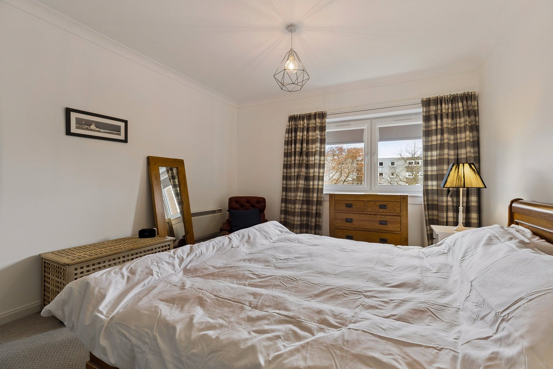 16 Norwood Park, Bearsden, G61 2RF - Picture #15