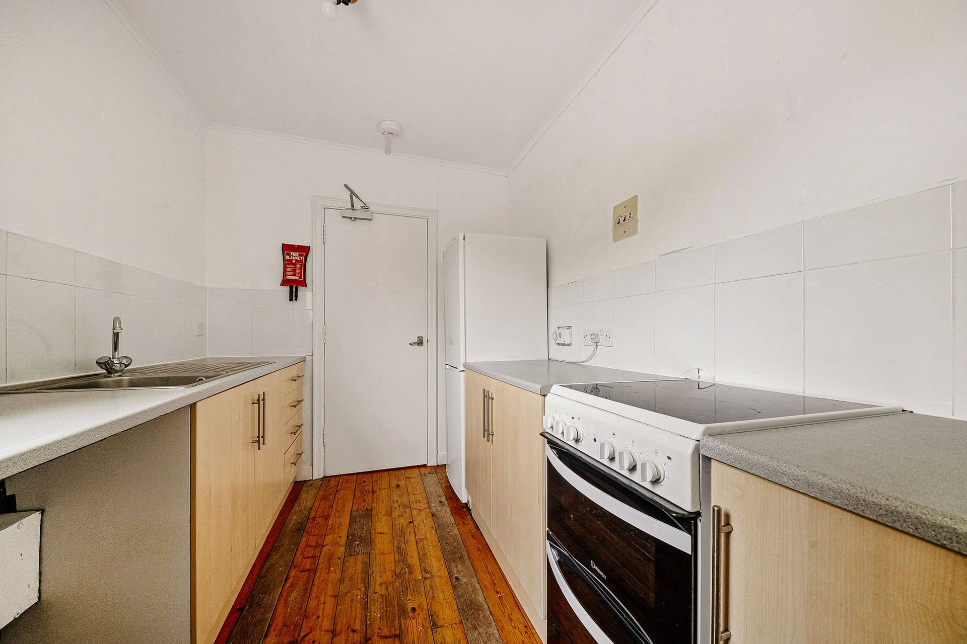 13 Queen's Park Court, Edinburgh, Midlothian, EH8 7DY - Picture #12